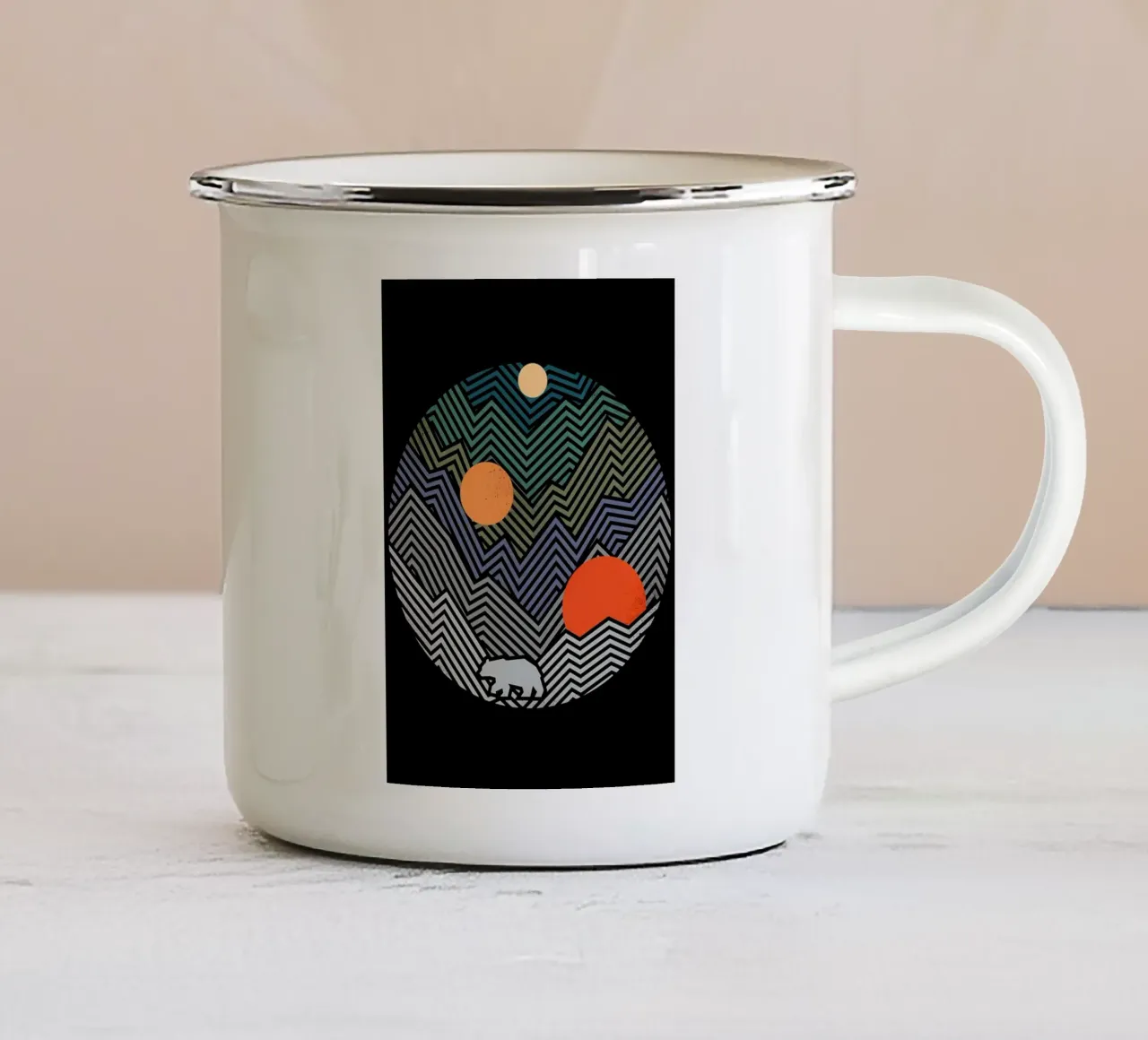 Una geometria dell'orso tazza in smalto da James M Coyle