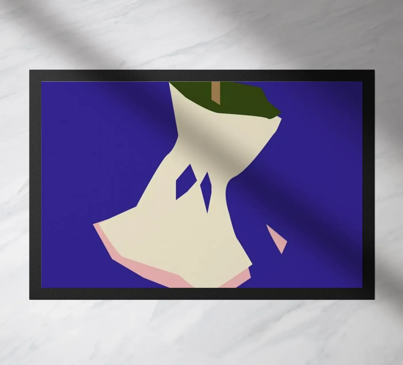 Apple deurmat van Helena Ravenne