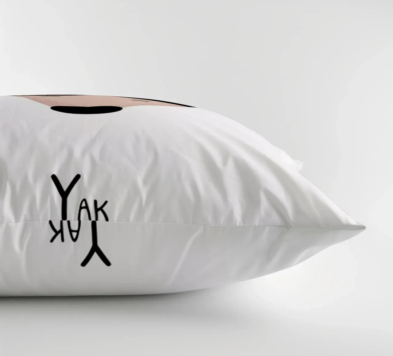Y for Yak Kissen von Little Flourishes