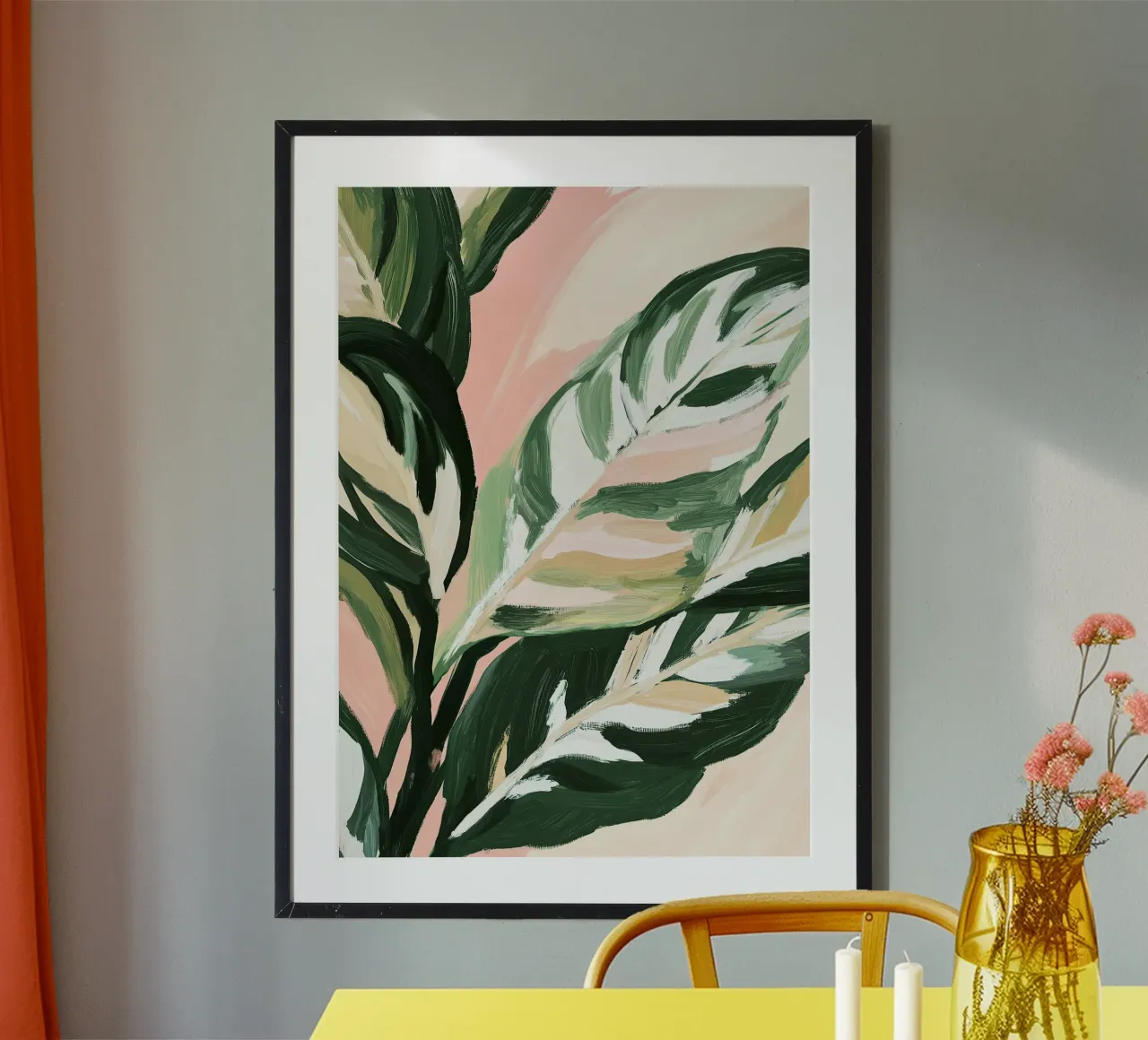 Grüne Ruhe – Calathea-Blätter auf zartrosa Hintergrund Hahnemühle von Euphoria Theresa