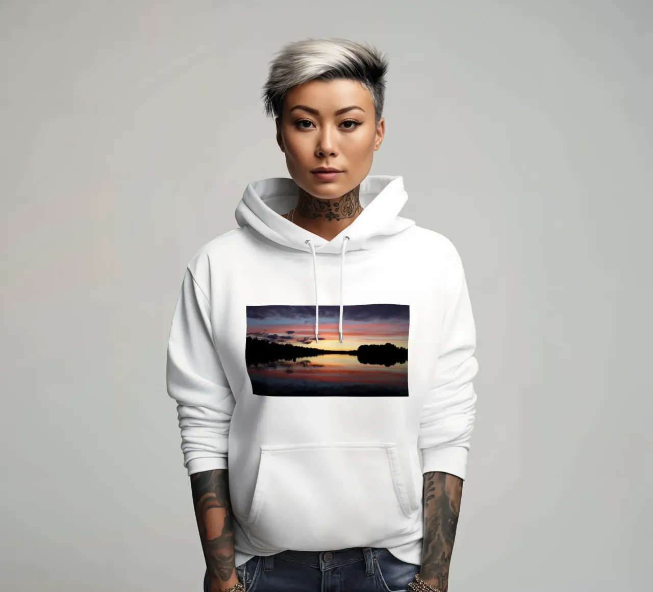 Tramonto sull'acqua felpa con cappuccio da Massimo Frascogna