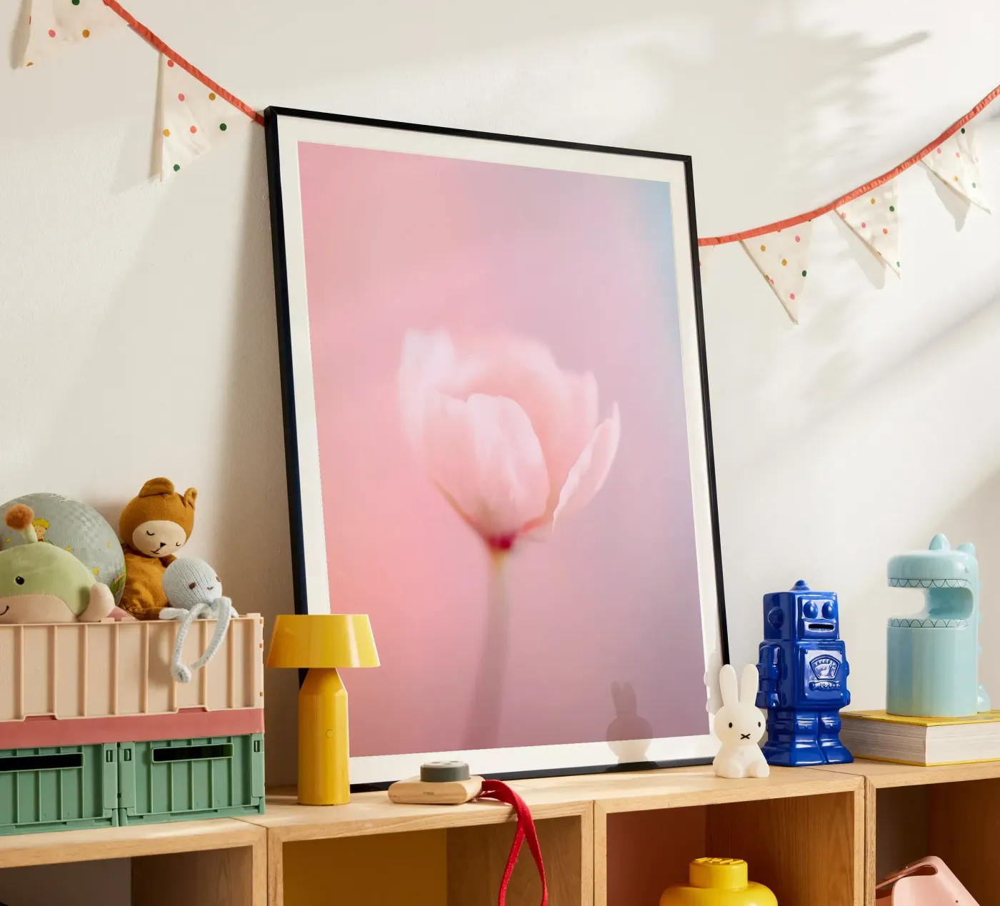 Pink Bloom poster van Moon  Bloom