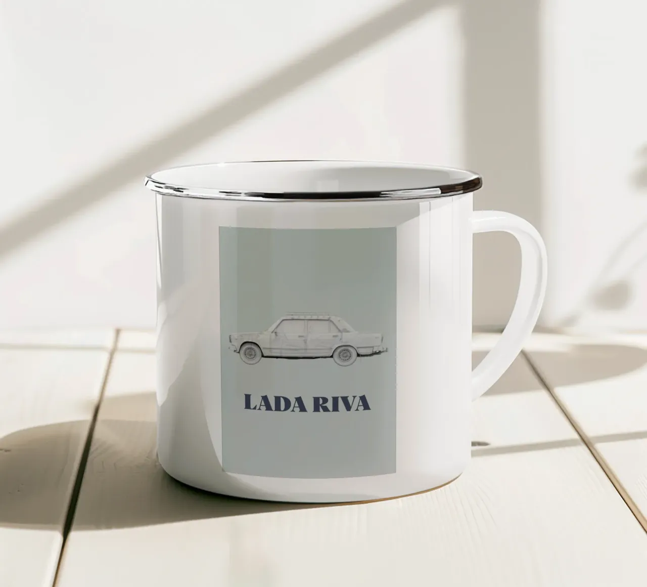 Lada Riva tazza in smalto da Marc Schulthess
