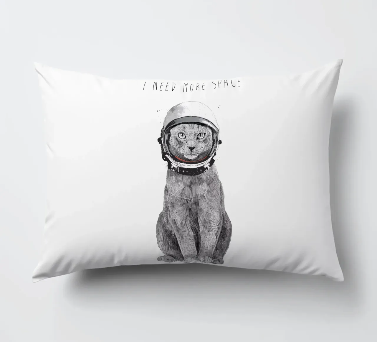 I Need More Space cuscino da Balazs Solti