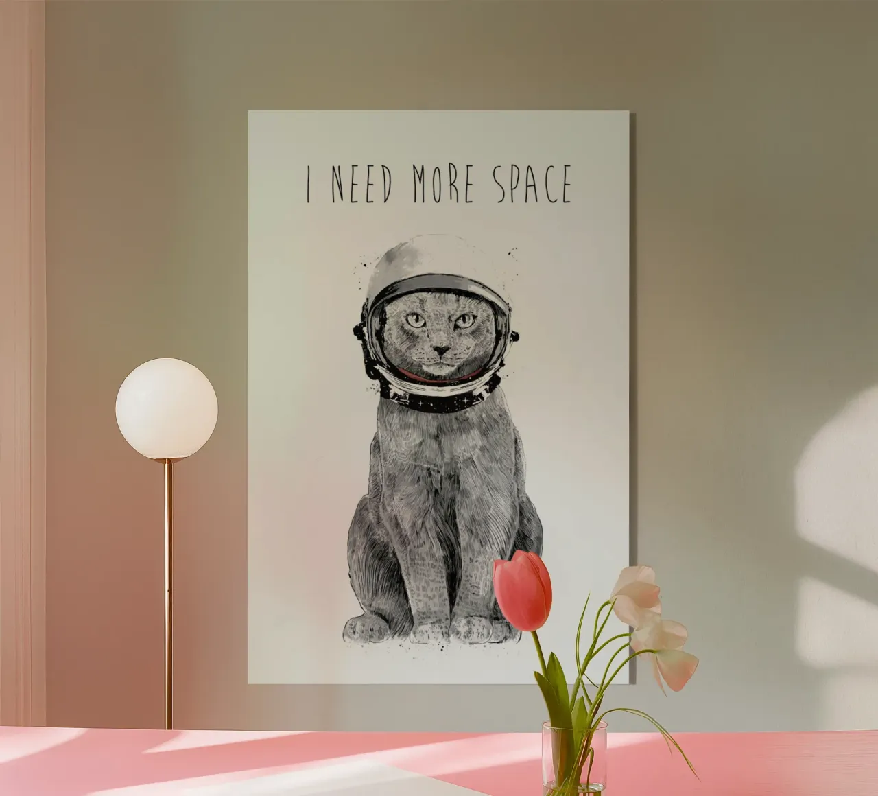 I Need More Space plexiglass da Balazs Solti