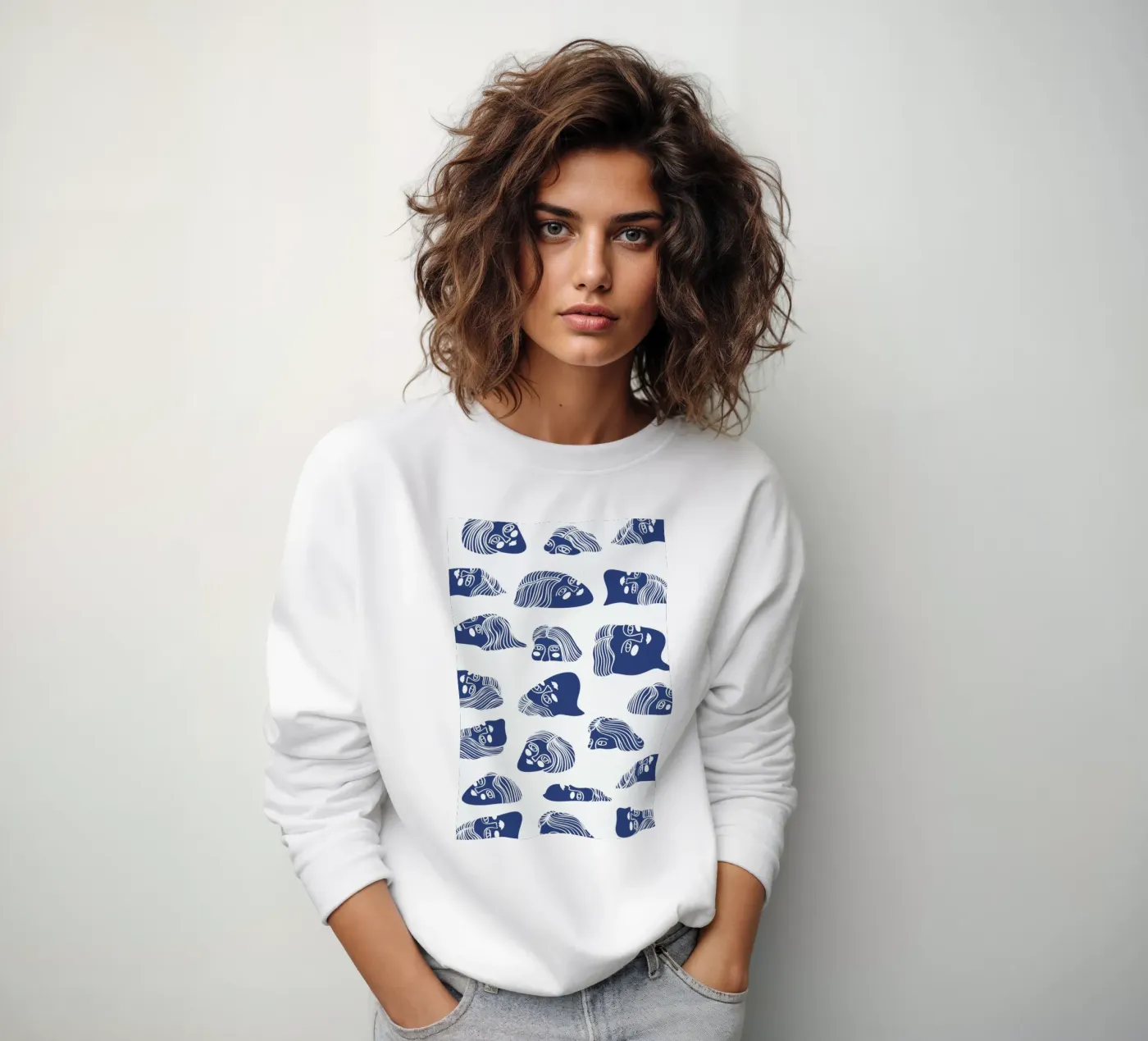 Faces sweatshirt by Pure