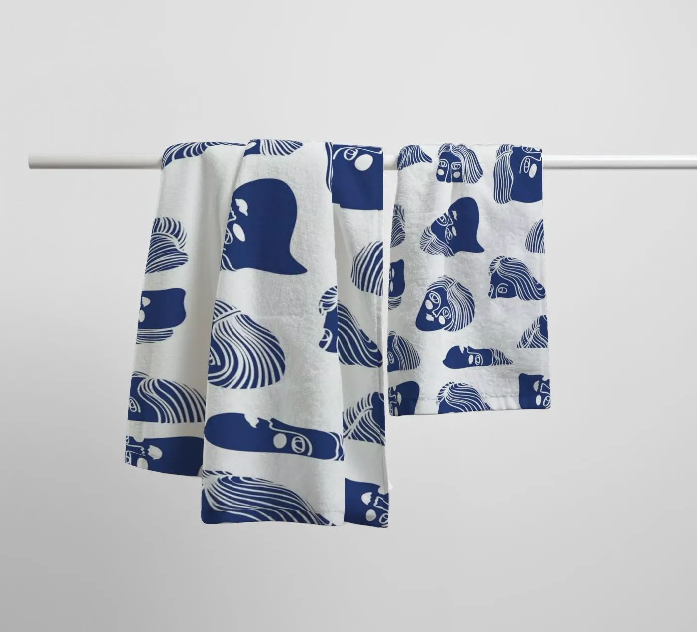 Faces badhanddoek van Pure