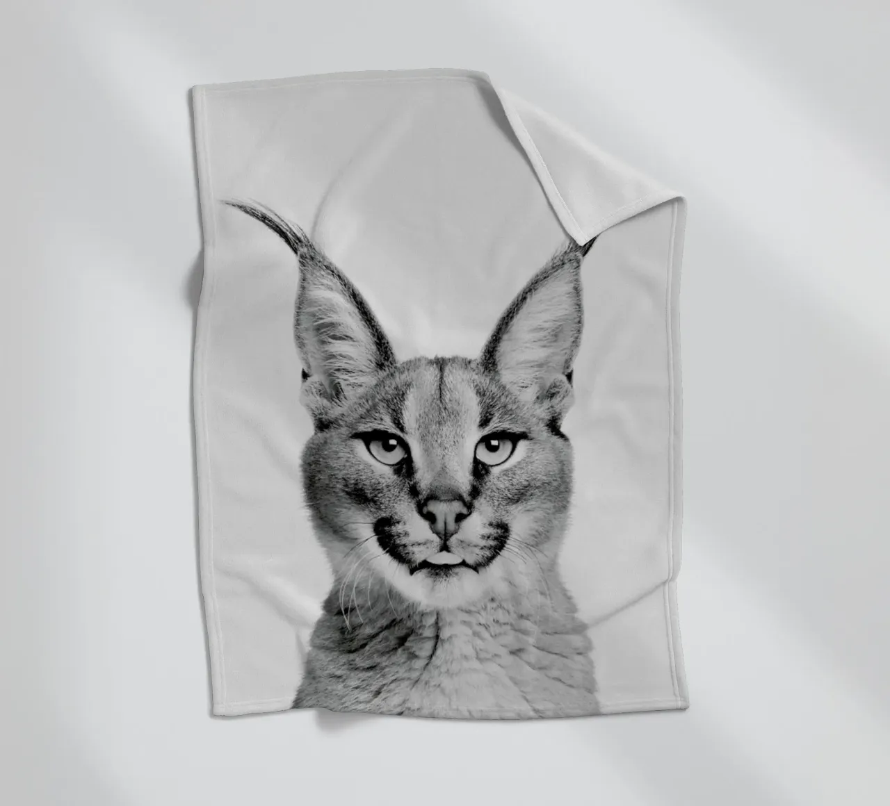 Lynx Classic fleece blanket by Paws & Claws