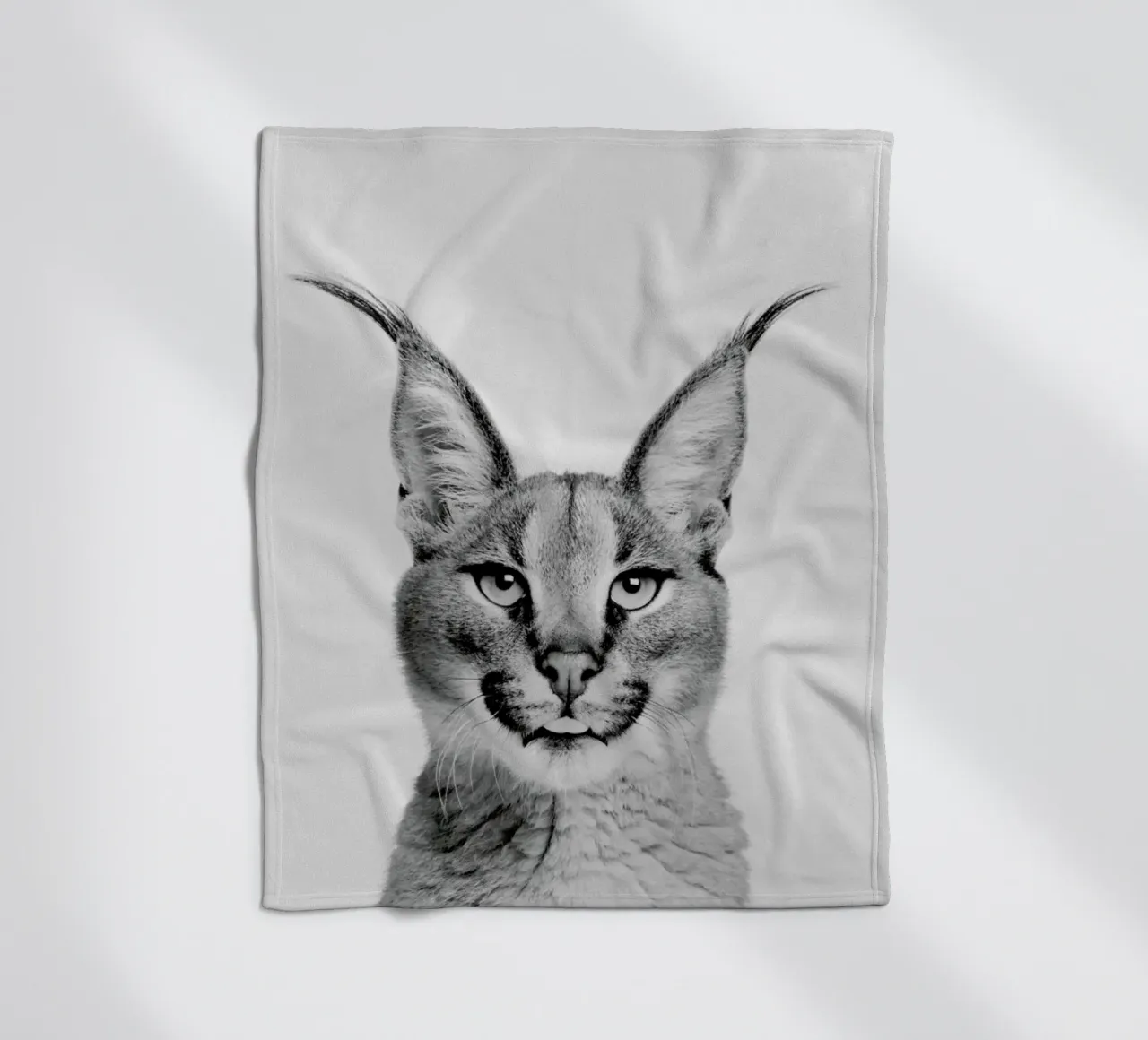 Lynx Classic fleece blanket by Paws & Claws