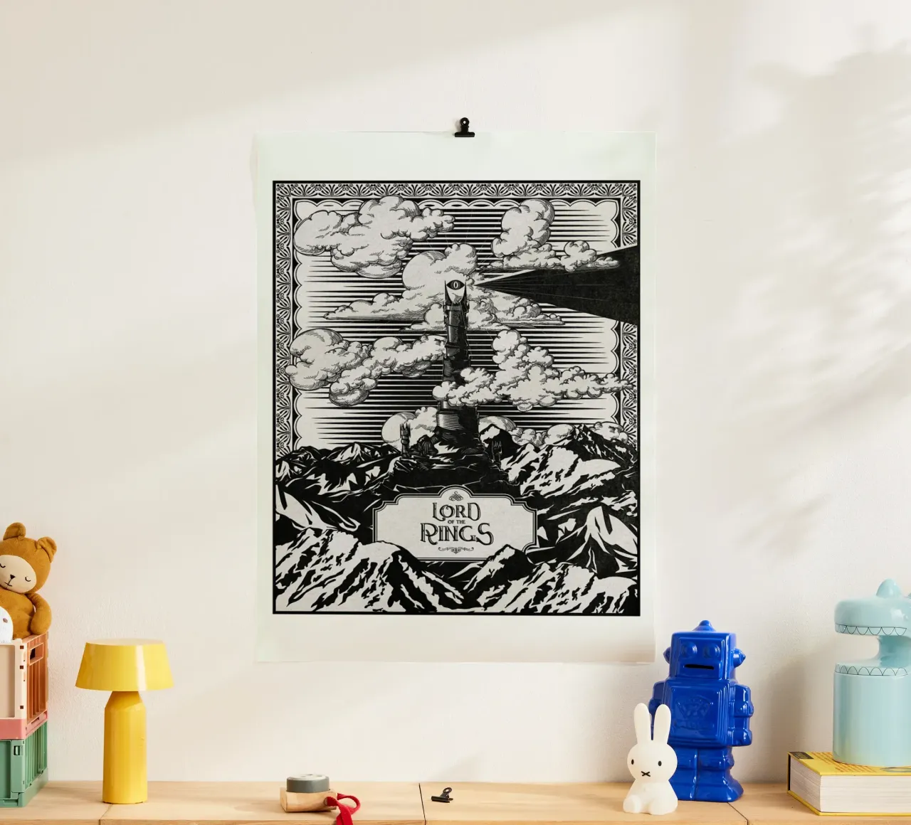 Vintage Mordor Tower Eye of Sauron poster con telaio in plastica da Barrett Biggers