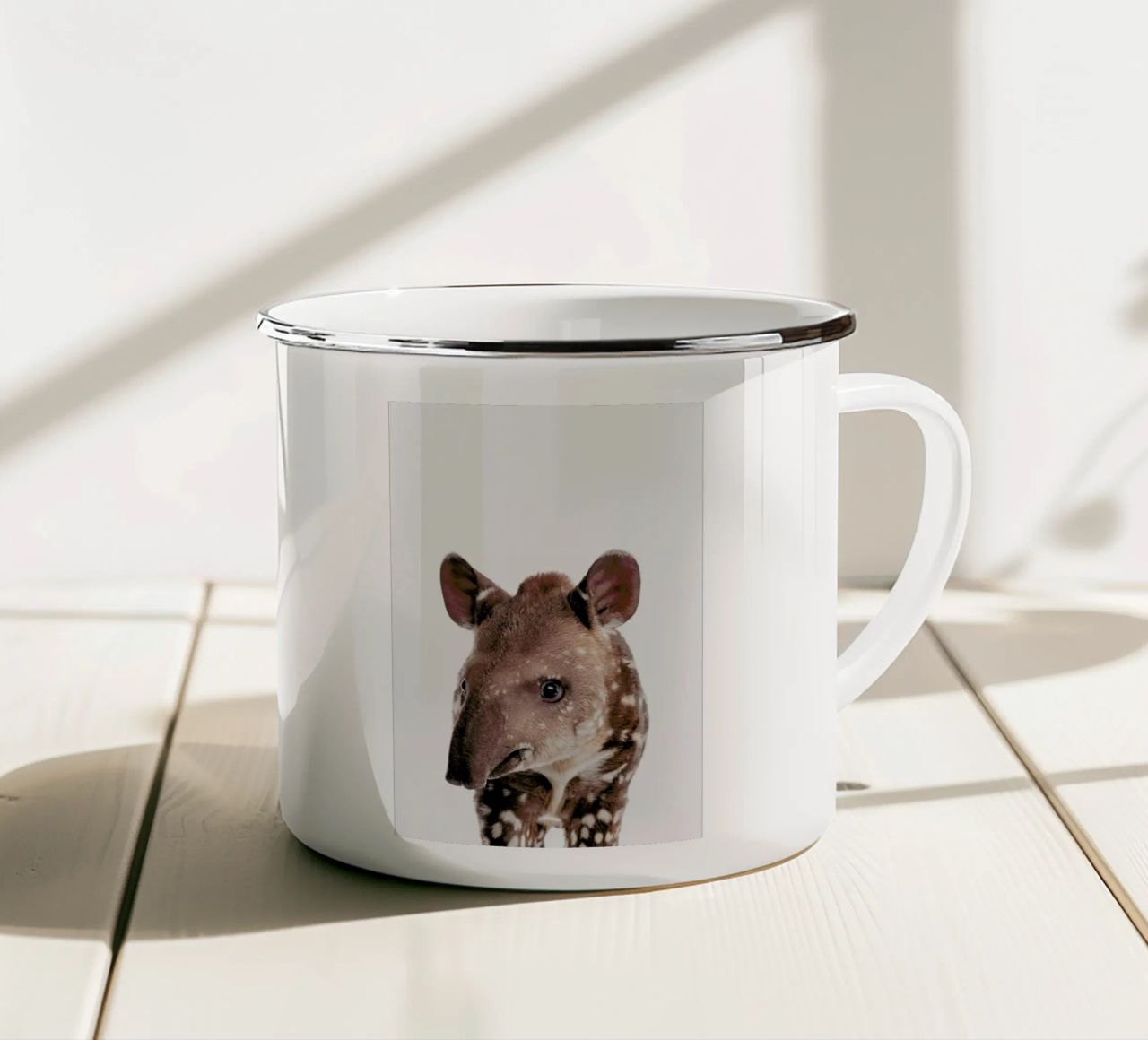 Tapir tazza in smalto da Paws & Claws