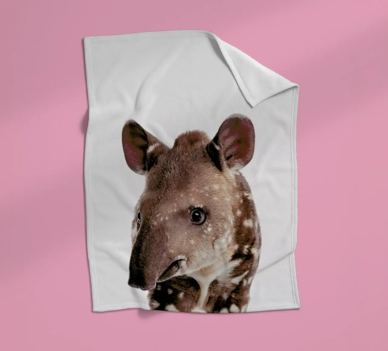 Tapir product.type.blanket-fleece common.byCreator Paws & Claws