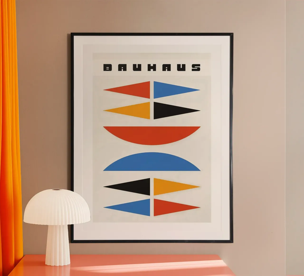 Forme Bauhaus poster con telaio in alluminio da Birgitpopshop