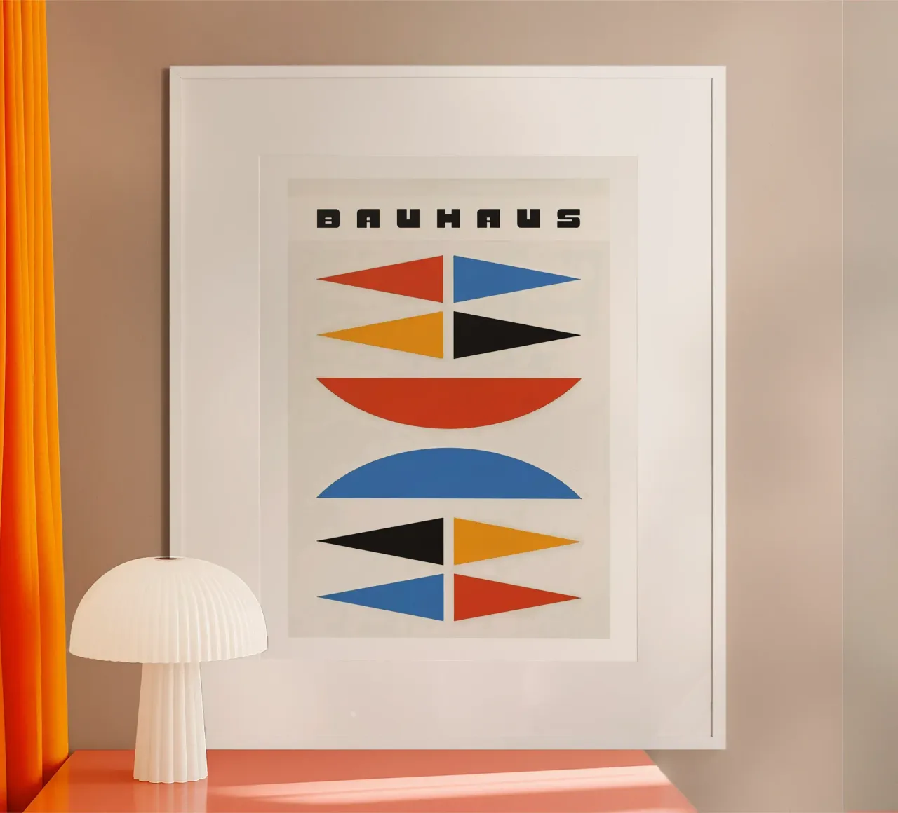 Forme Bauhaus poster con telaio in alluminio da Birgitpopshop