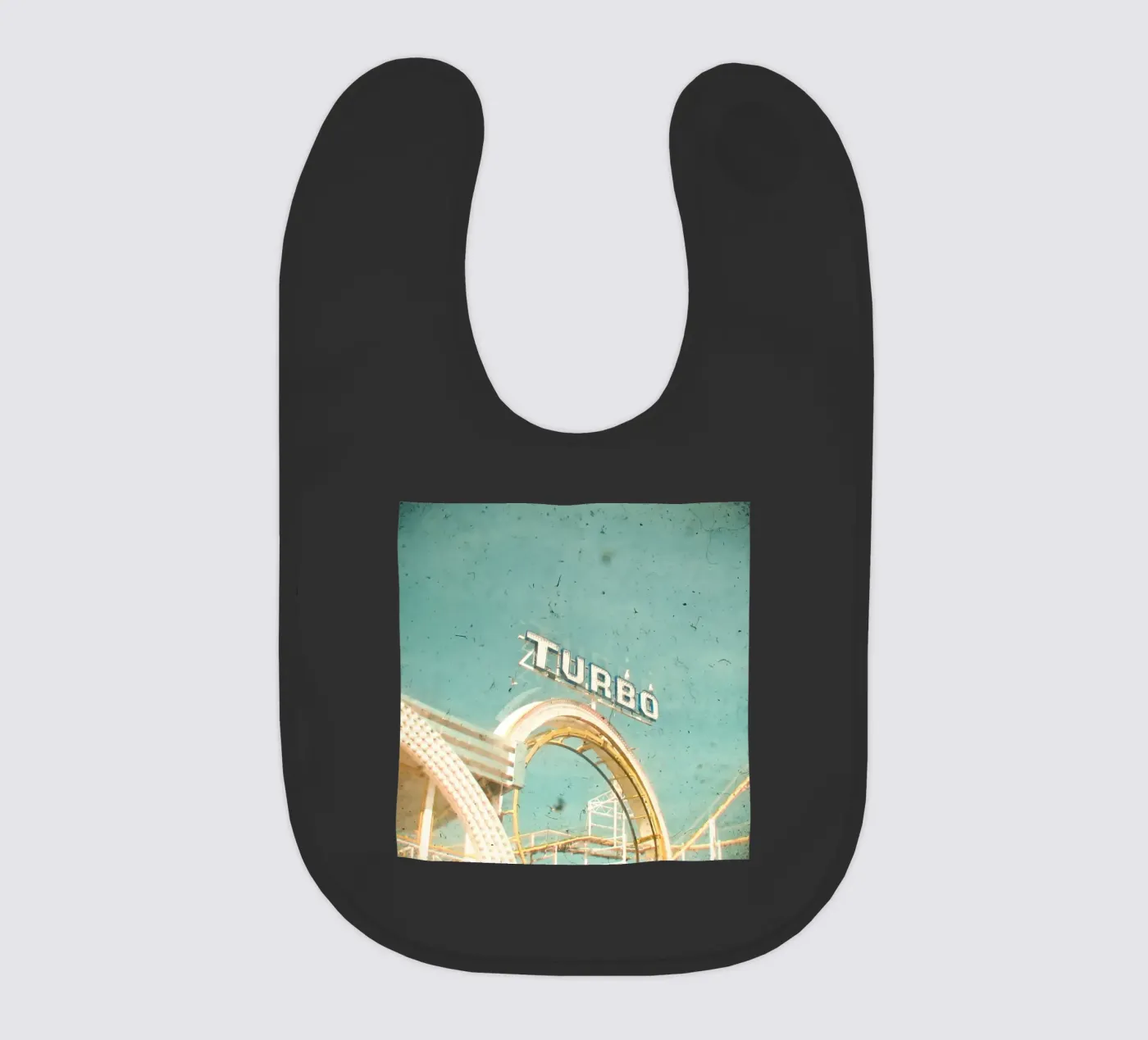 Roller Coaster Babylätzchen von Cassia Beck Photography