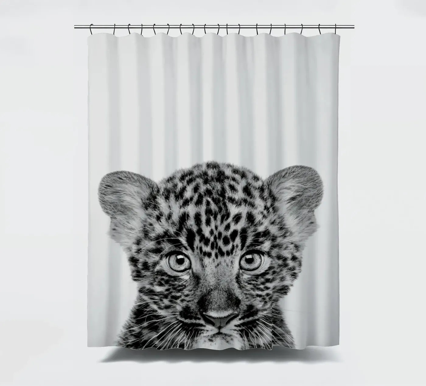 Leopard Classic Duschvorhang von Paws & Claws