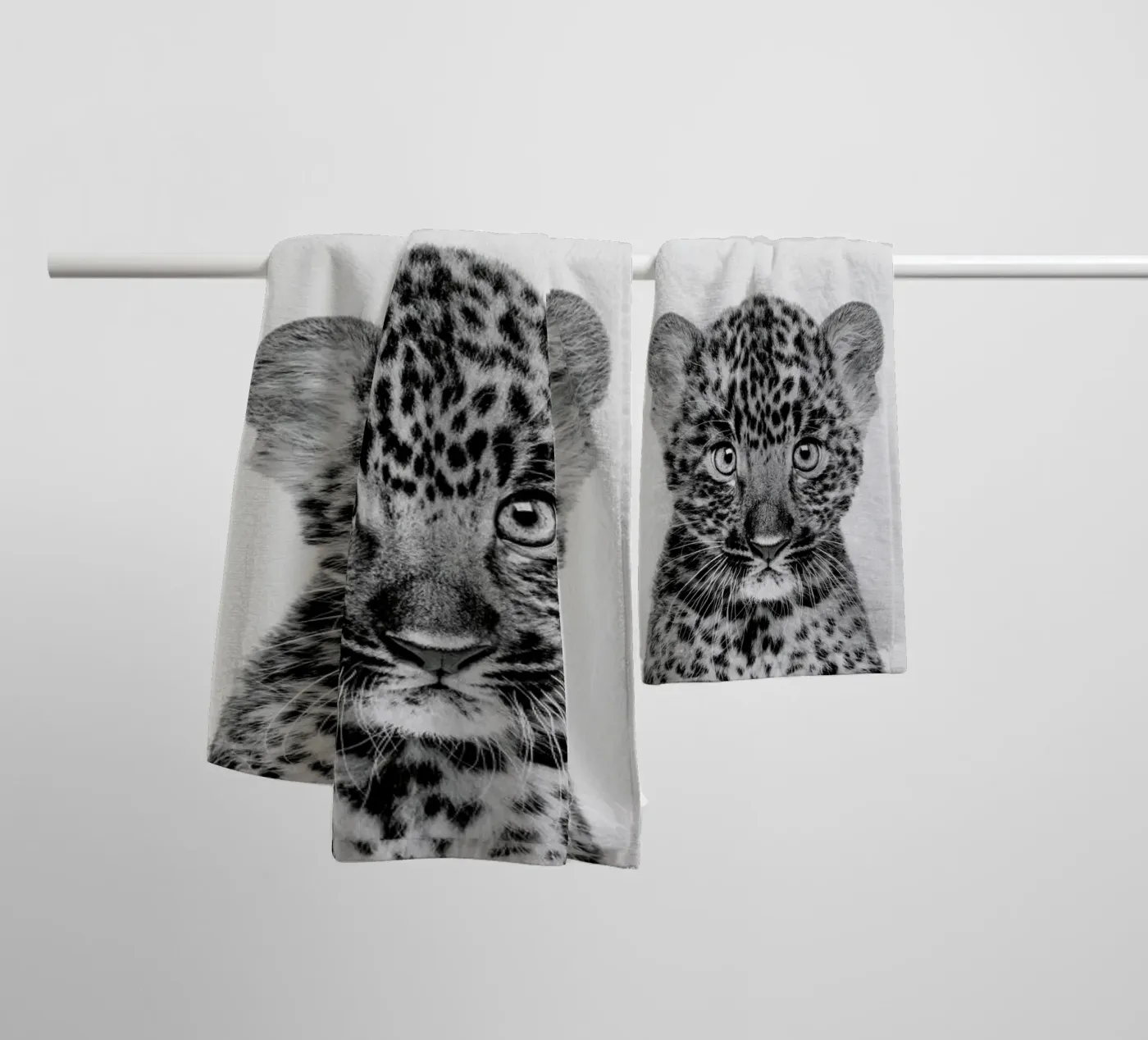 Leopard Classic badhanddoek van Paws & Claws