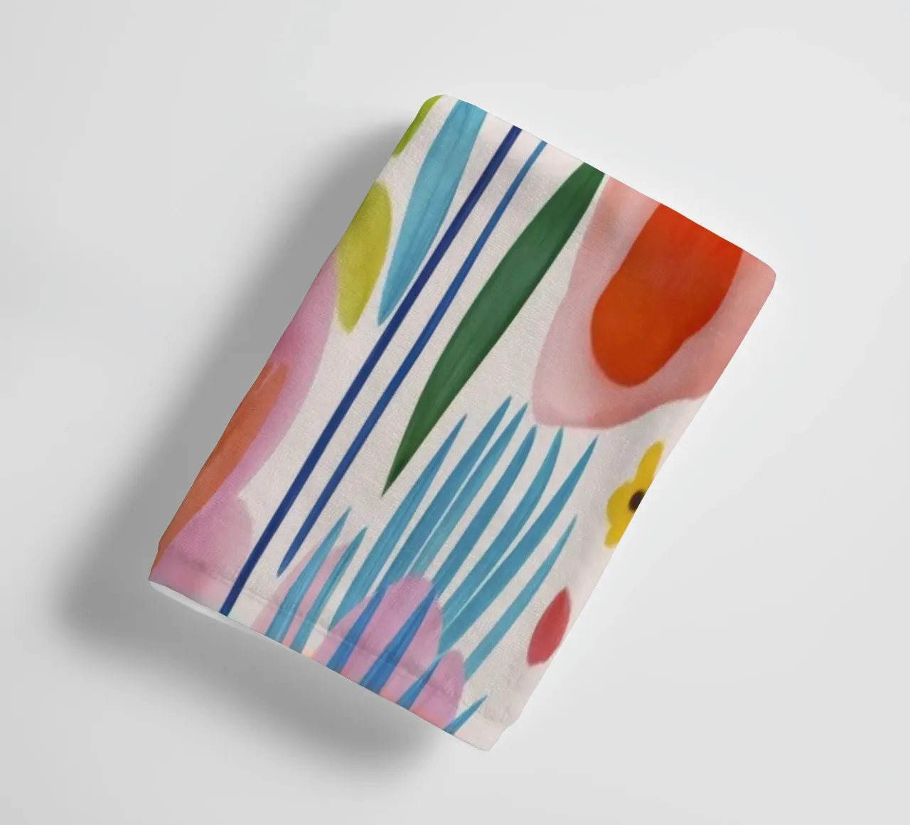 Un estroso prato di fiori selvatici asciugamano da bagno da Andrea Haase Modern Home