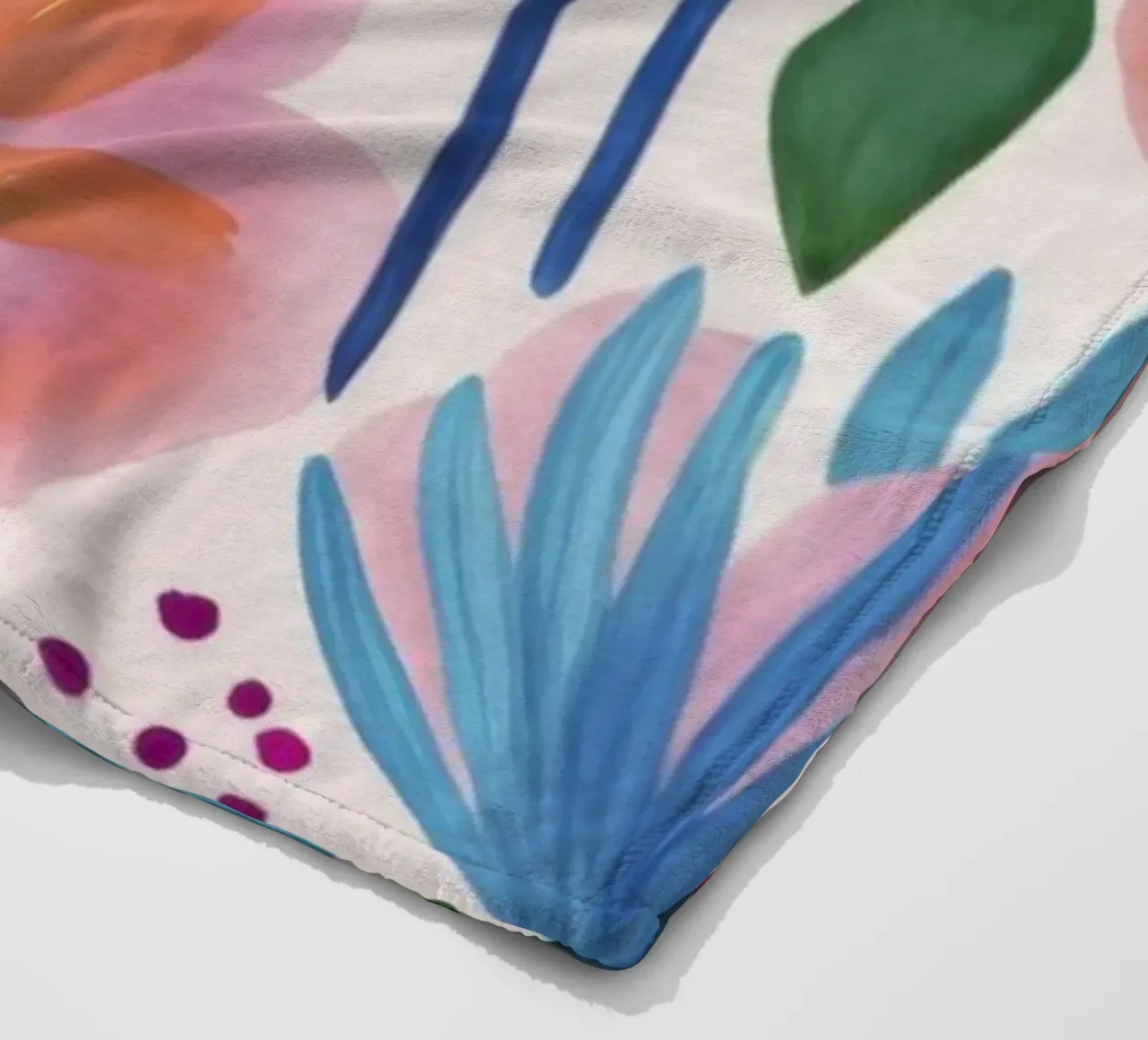 Un estroso prato di fiori selvatici coperta in pile da Andrea Haase Modern Home