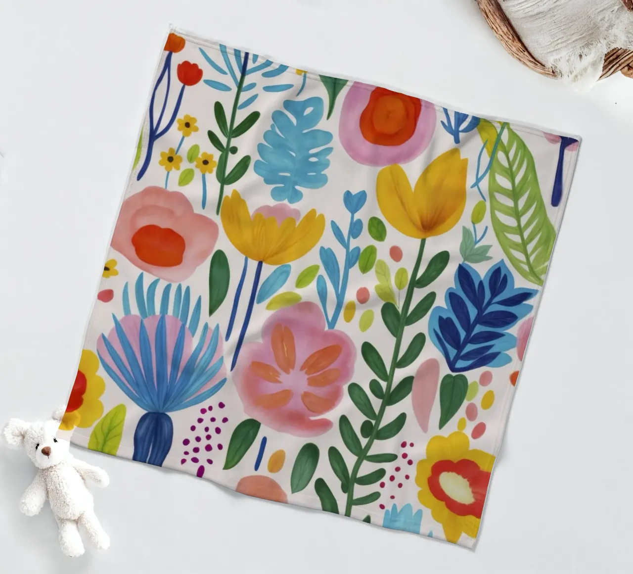 Un estroso prato di fiori selvatici coperta in pile da Andrea Haase Modern Home