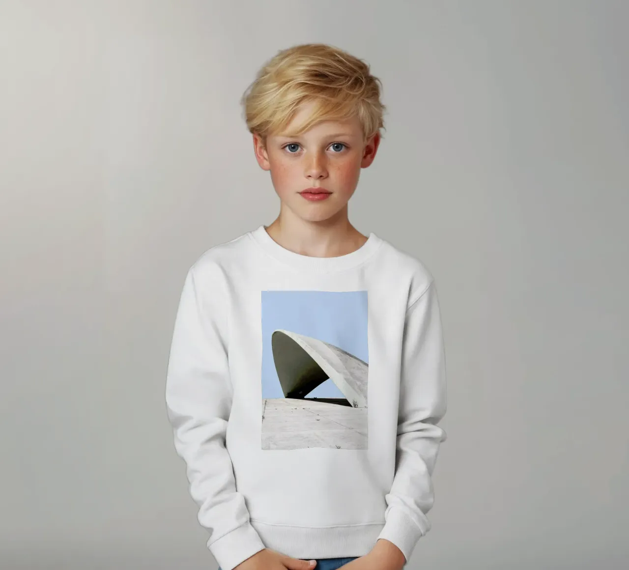 Niemeyer 1 kids sweatshirt by Marc Schulthess