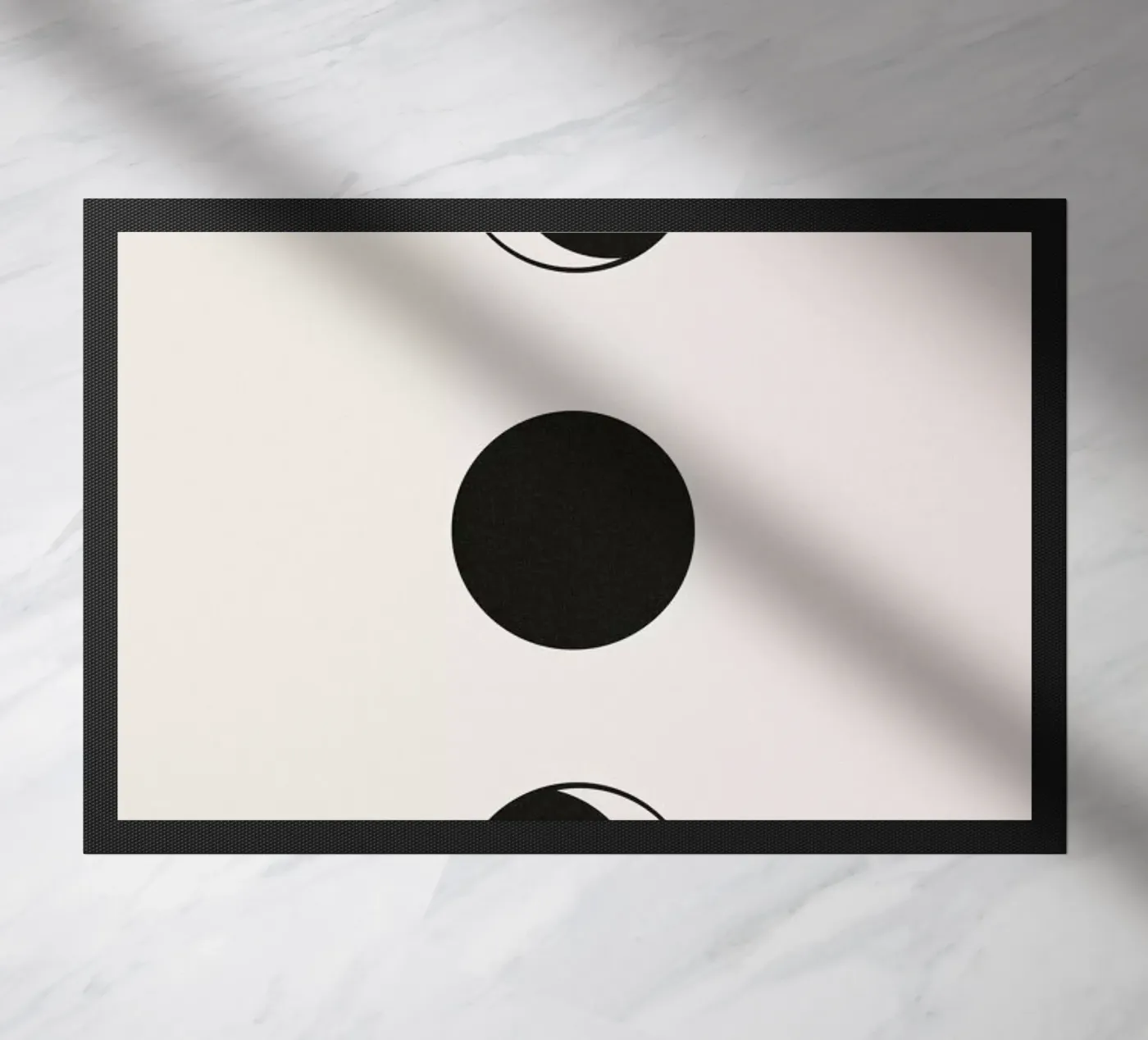 Vertical Moons deurmat van daylight design studio