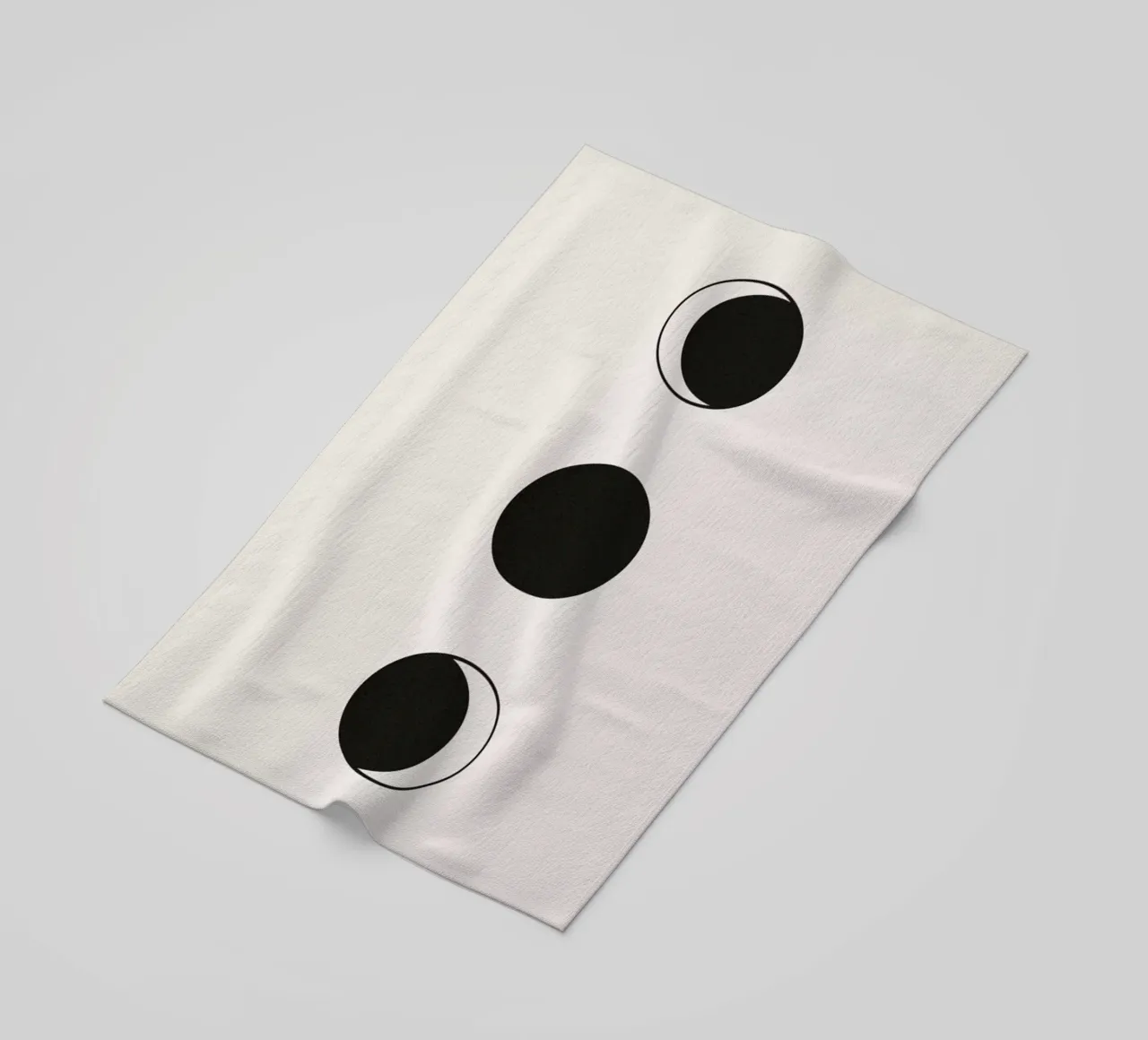 Vertical Moons telo mare da daylight design studio