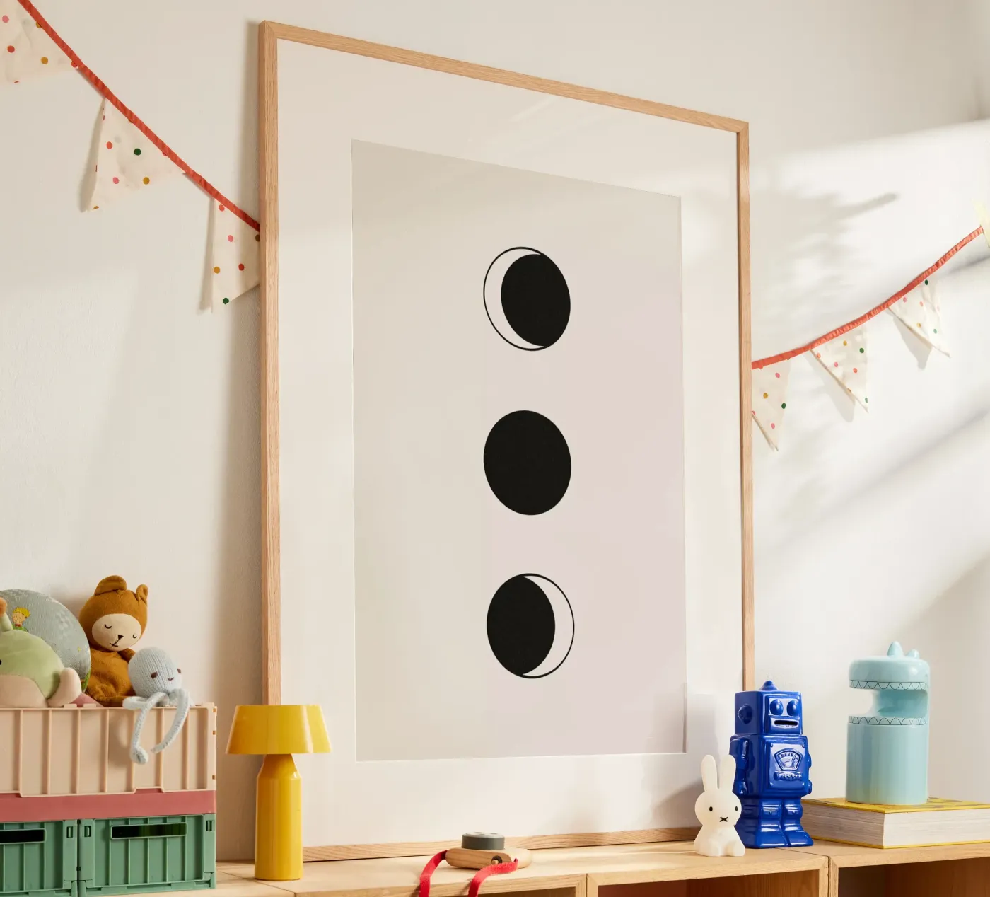 Vertical Moons poster van daylight design studio