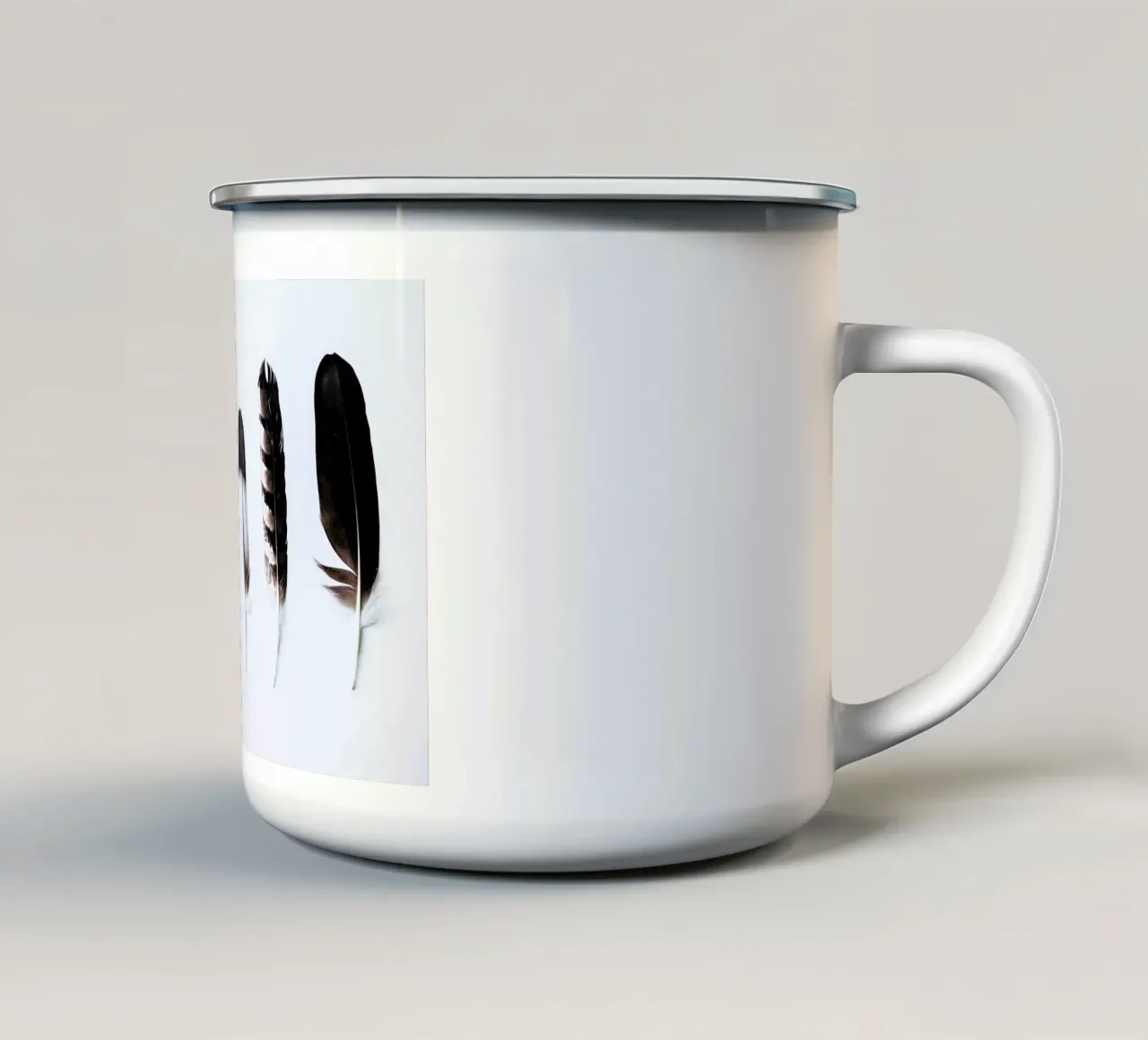 Feathers tazza in smalto da Victoria Frost