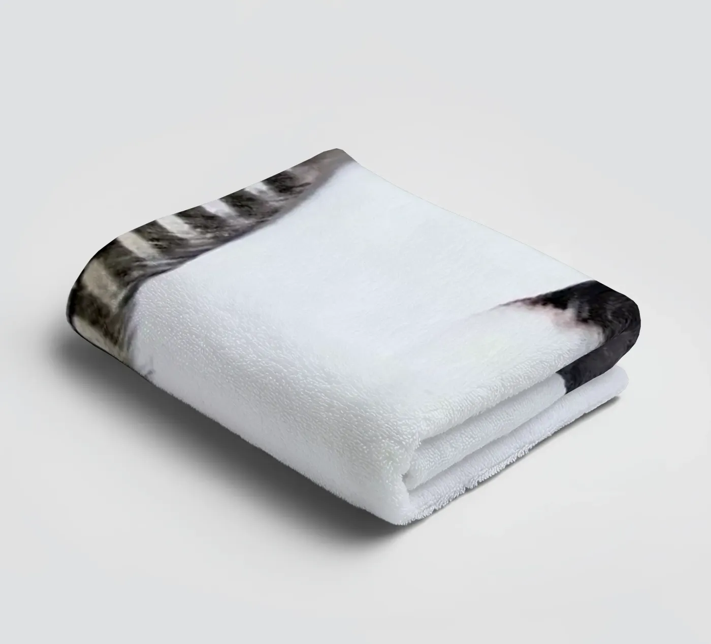 Feathers towel by Victoria Frost