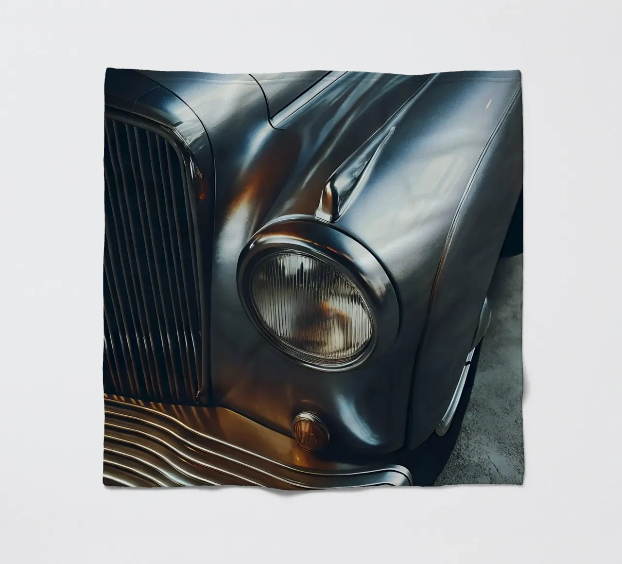 Auto d'epoca coperta in pile da CAR EDITION