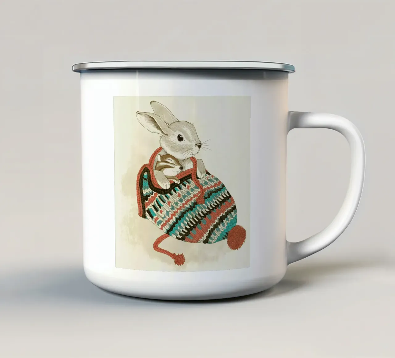 Cozy Chipmunk tazza in smalto da Laura Graves