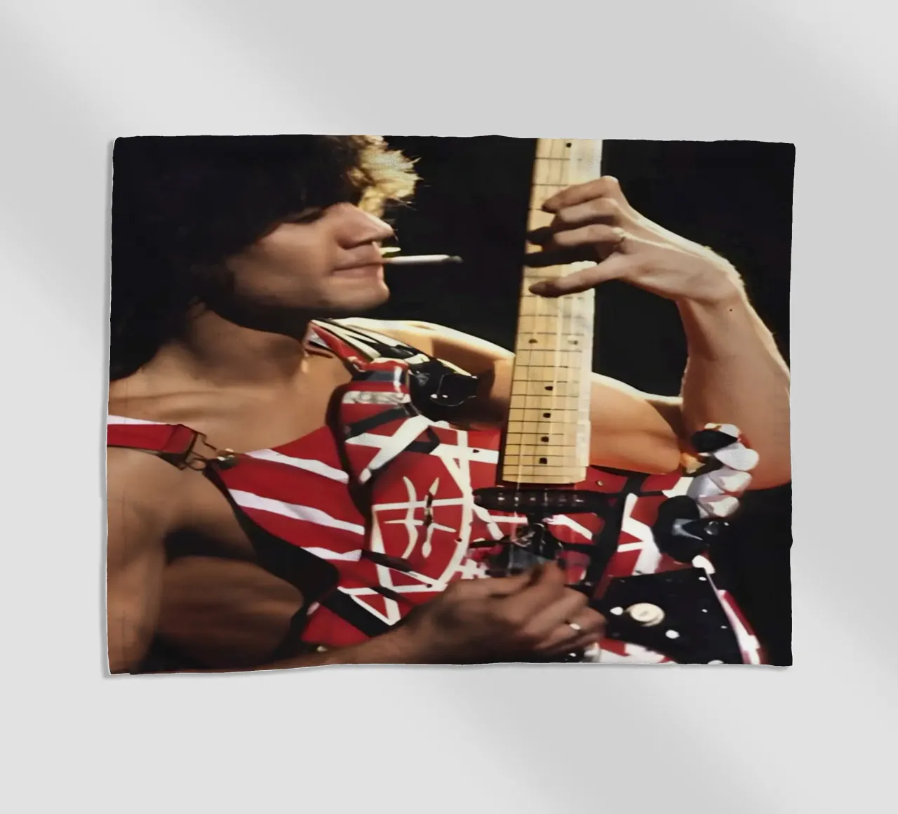 "Eddie Van Halen telo mare da Low poly art