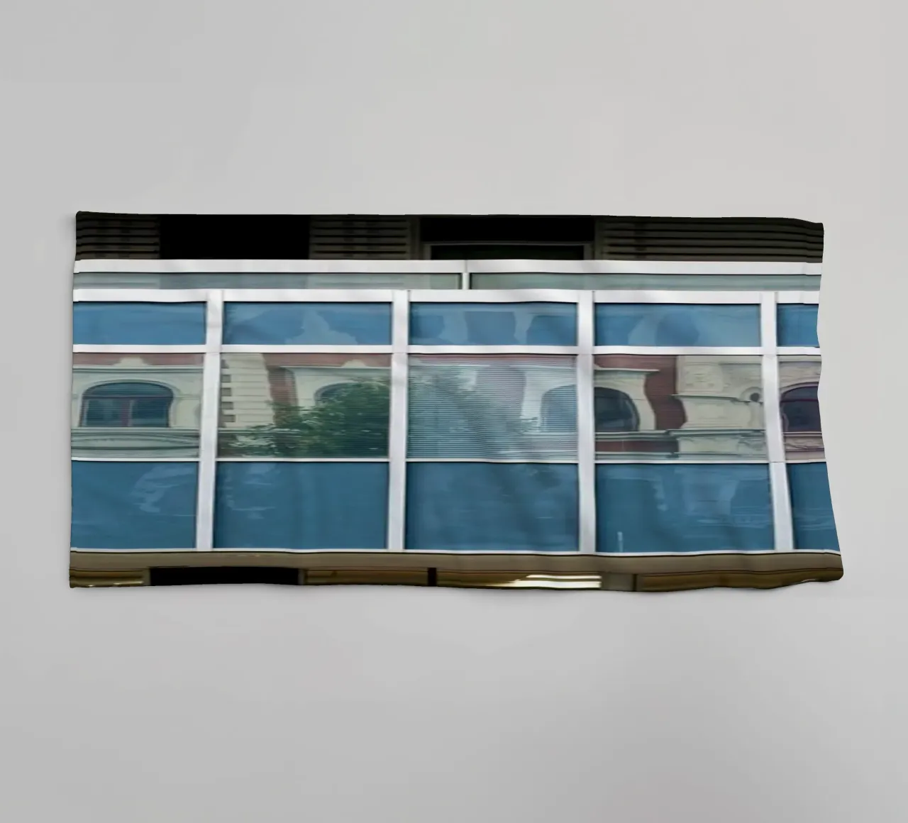 Riflessioni 1 asciugamano da bagno da Massimo Frascogna