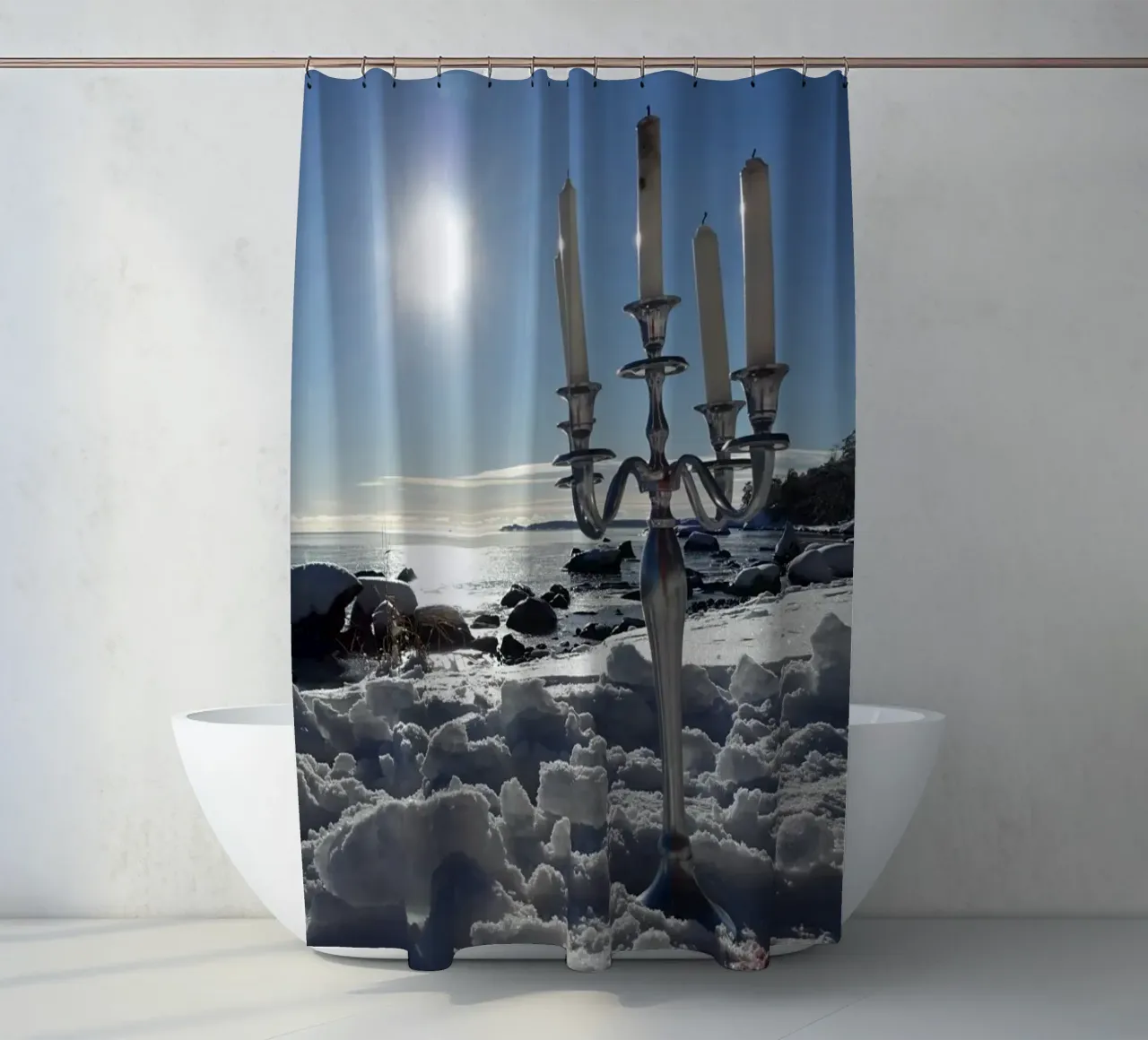 Il candelabro e l'inverno tenda da doccia da Massimo Frascogna
