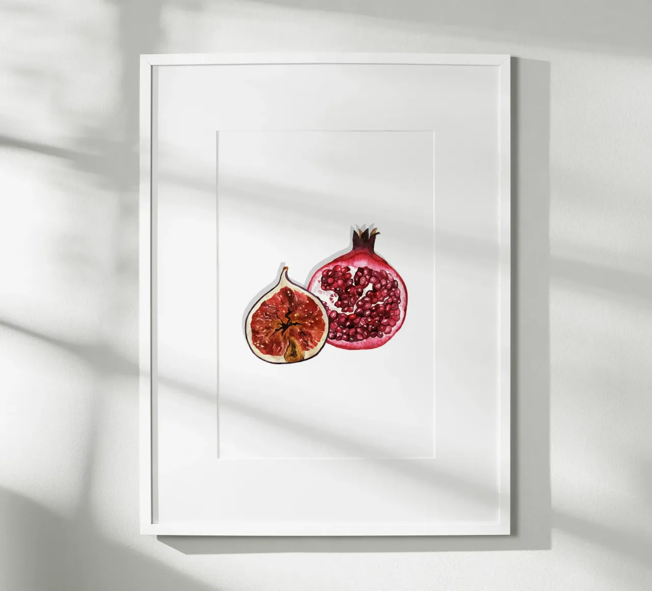 Juicy Fig And Pomegranate poster con telaio in alluminio da karenmenzenbach