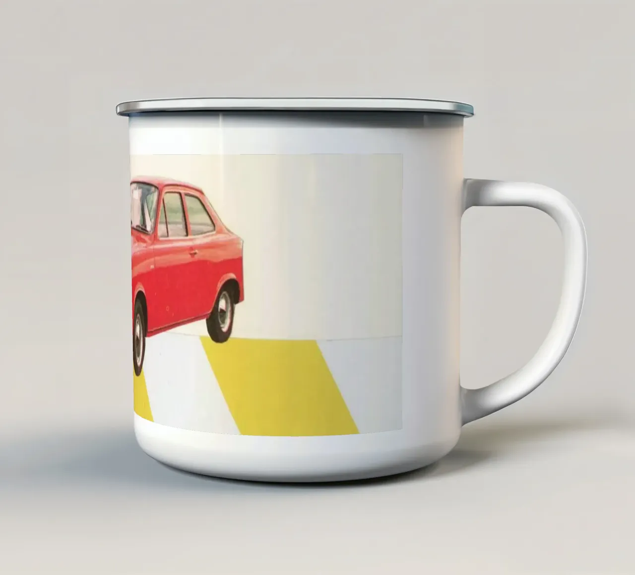 Domenica mattina tazza in smalto da Cassia Beck Collage