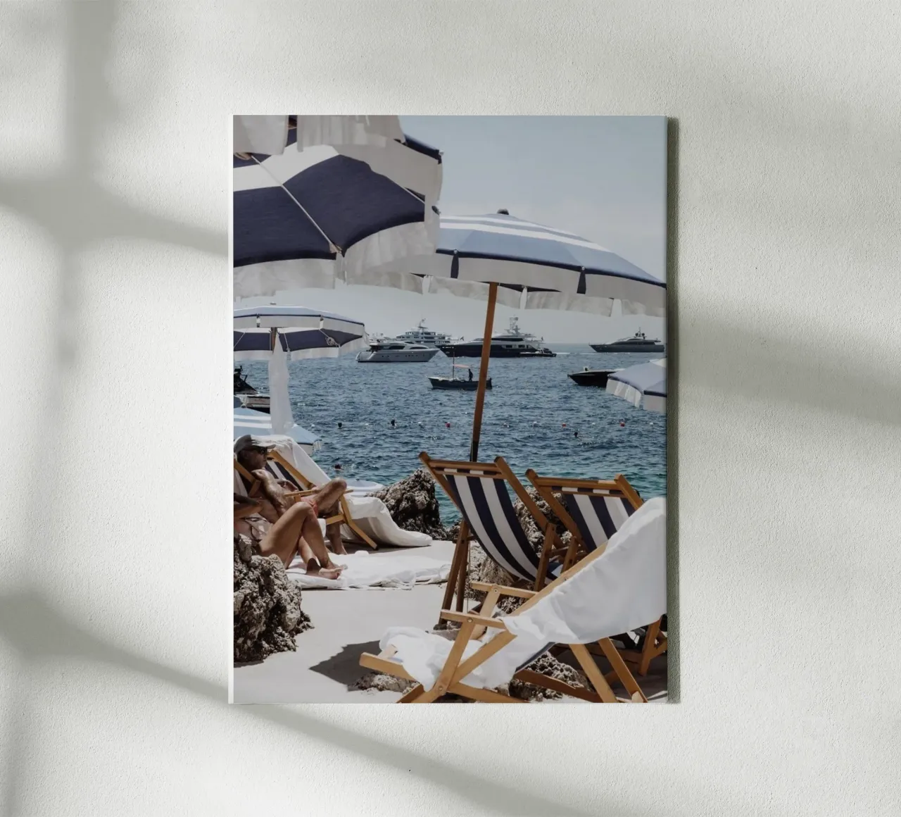 Riviera Beach Print, Reisposter canvas met Baklijst van TheTravelClub