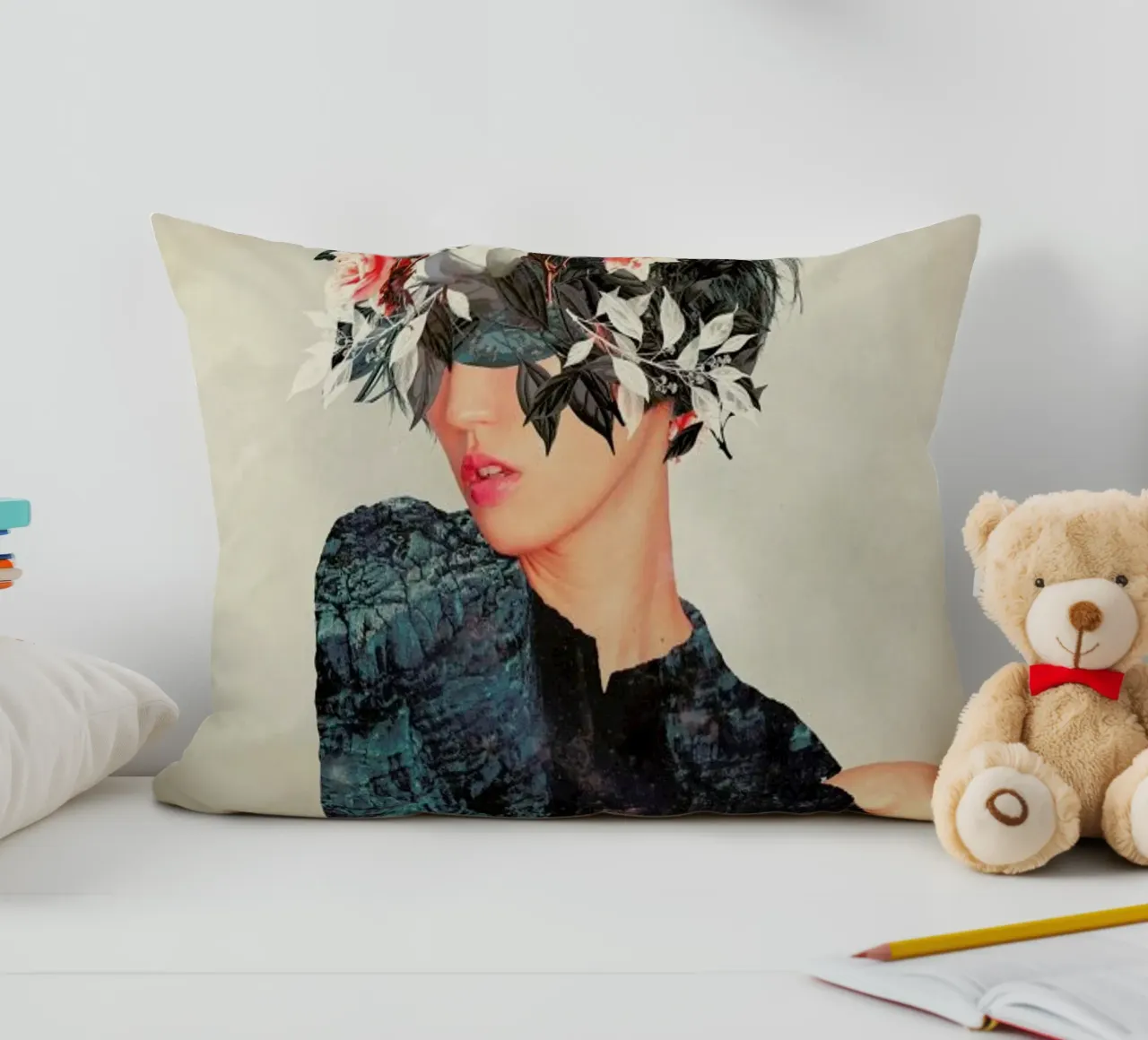 Kumiko decorative cushion by Frank Moth