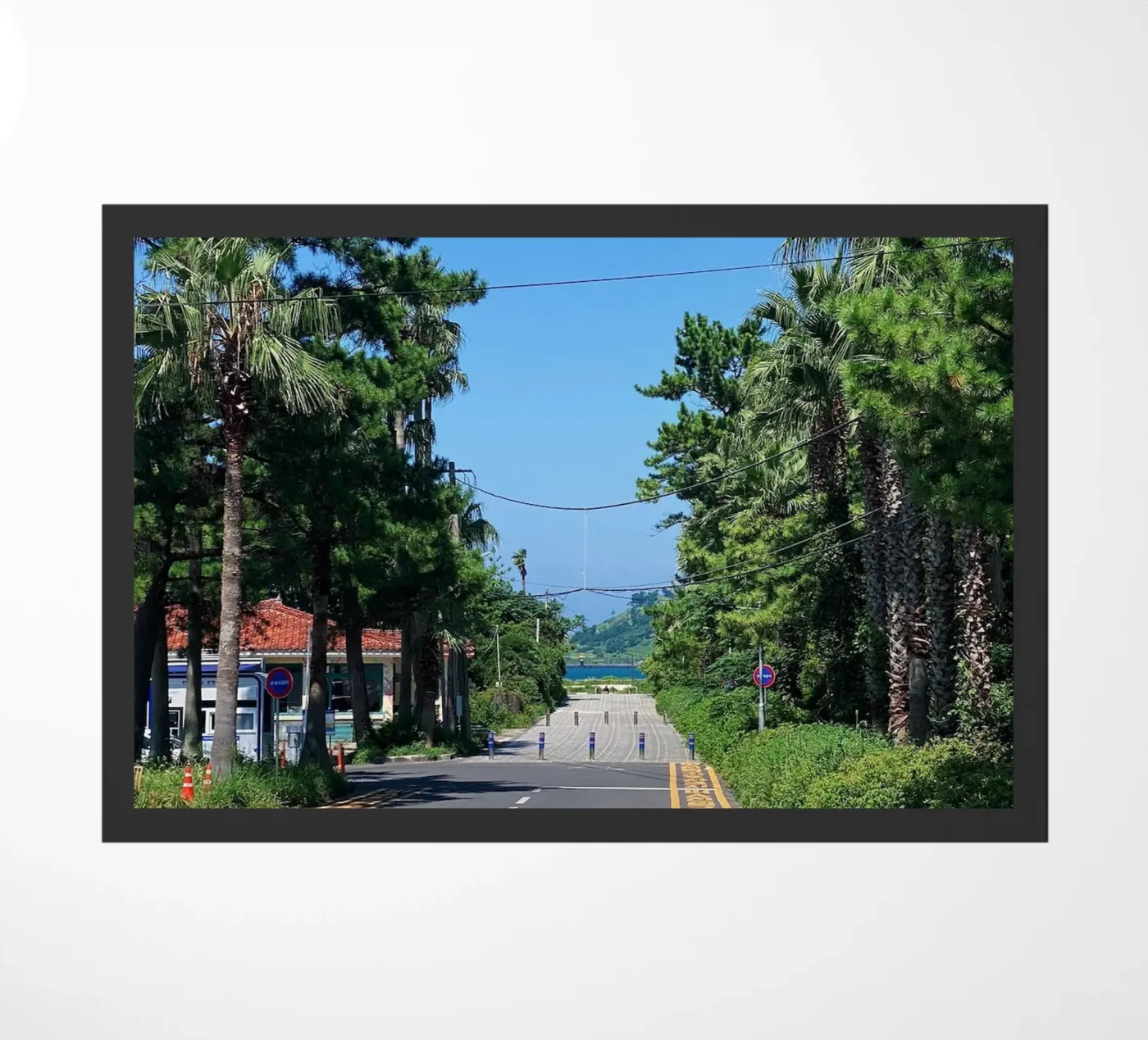 Beach Fußmatte von State of Milk