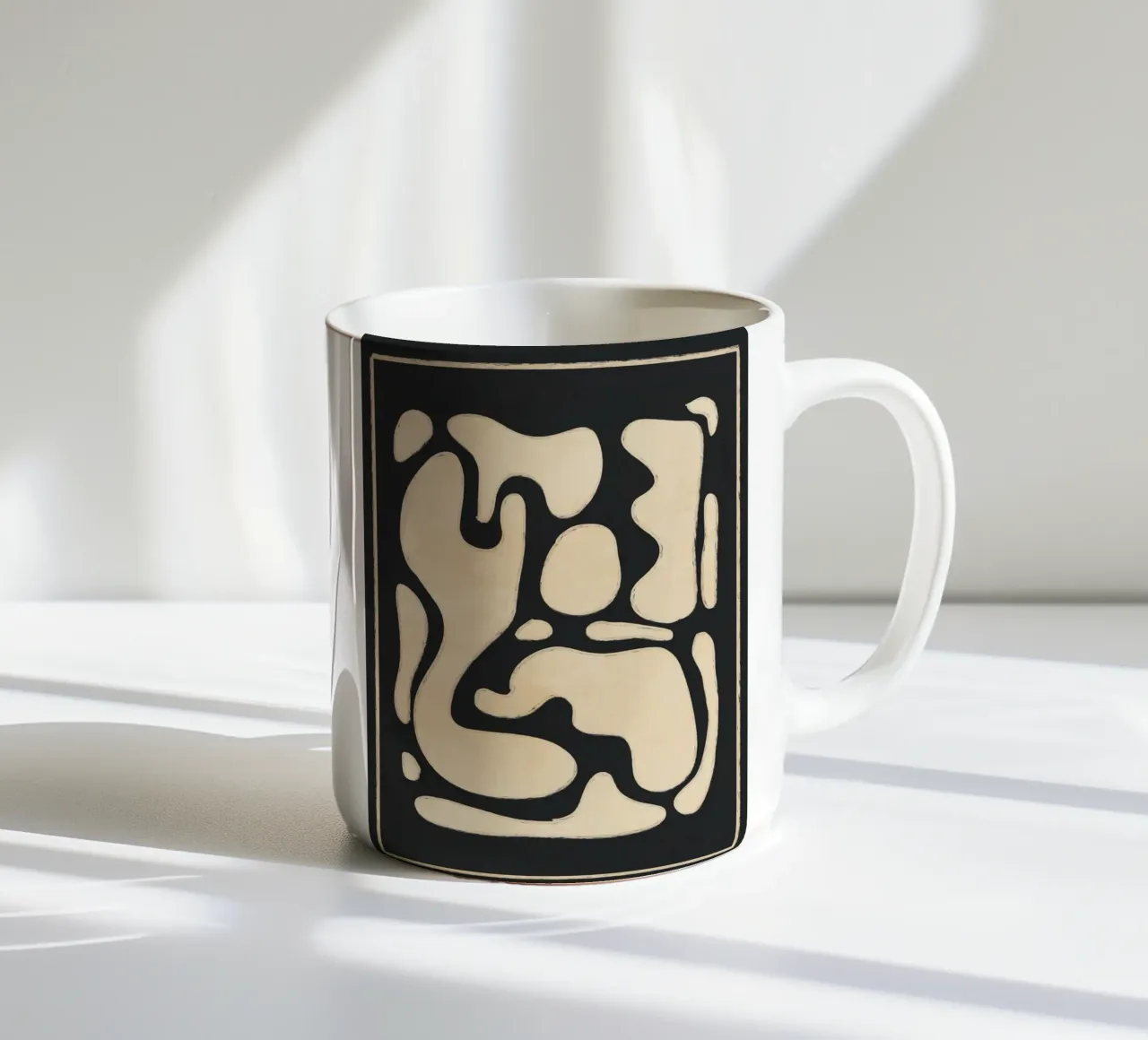 Forme astratte moderne e minimali 20 tazza in ceramica da ThingDesign