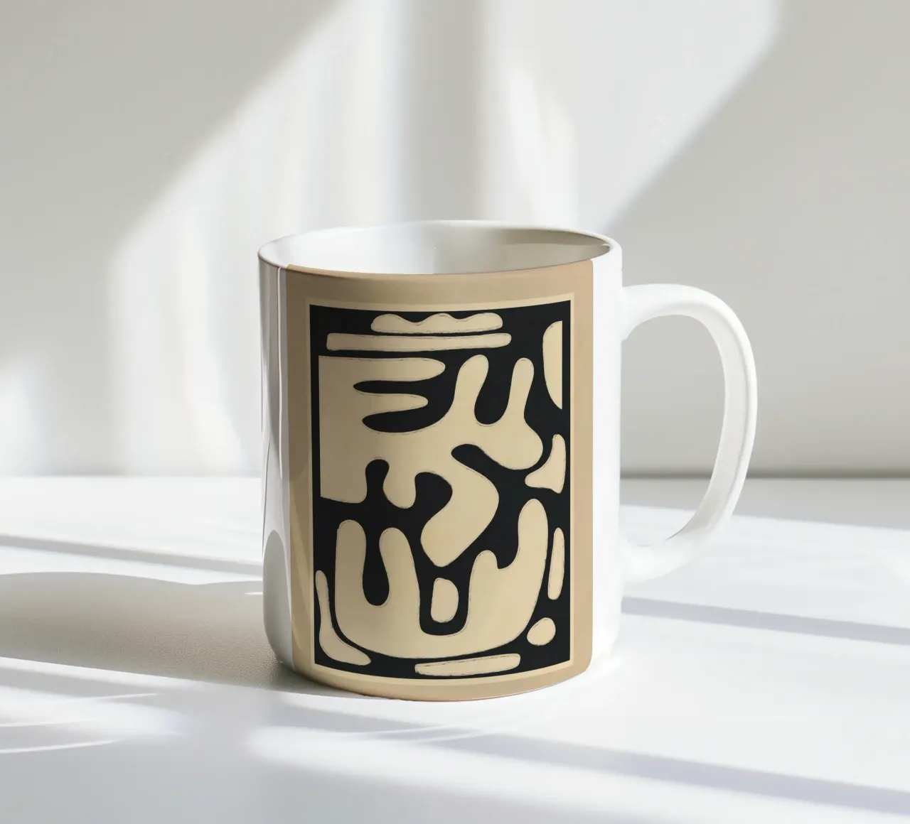 Forme astratte moderne e minimali 22 tazza in ceramica da ThingDesign