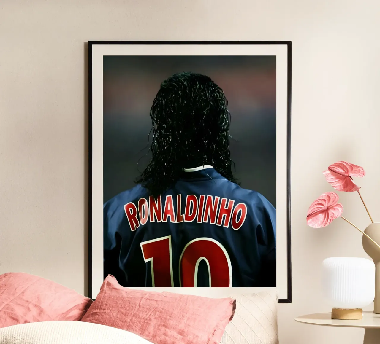Ronaldinho poster met houten frame van Low poly art