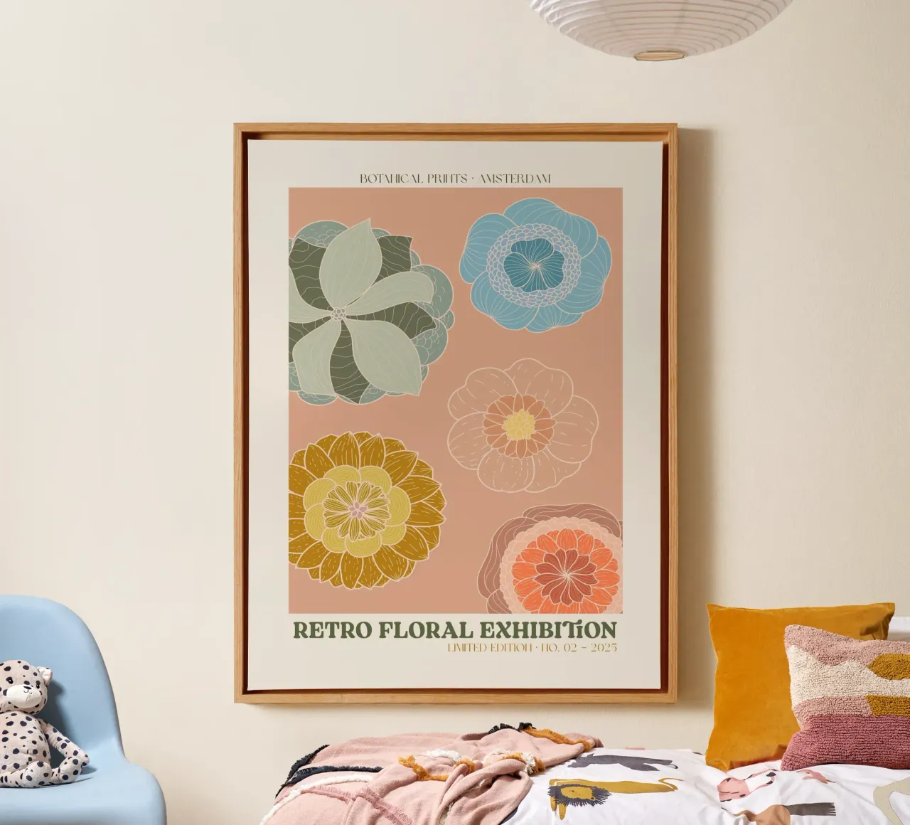 Retro Floral Exhibition No 07 canvas met Baklijst van treechild