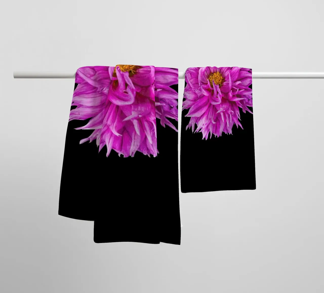 Dahlia 4 asciugamano da bagno da Curious Collections by Marielle Leenders