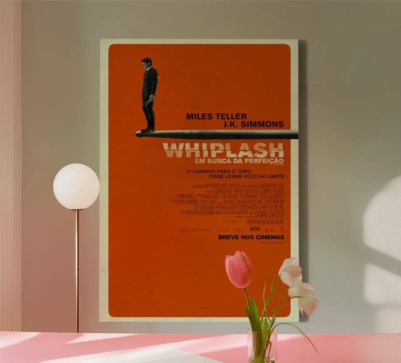 Whiplash tela con Cornice a cassetta da Attaboy Dsgn