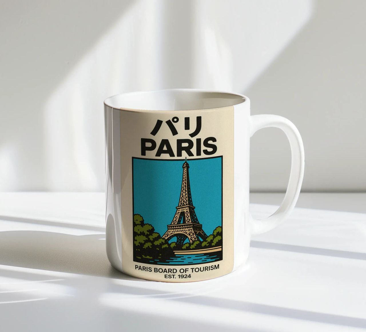 World Icons – Retro Travel Series - Eiffel View tazza in ceramica da Studio Mooodz