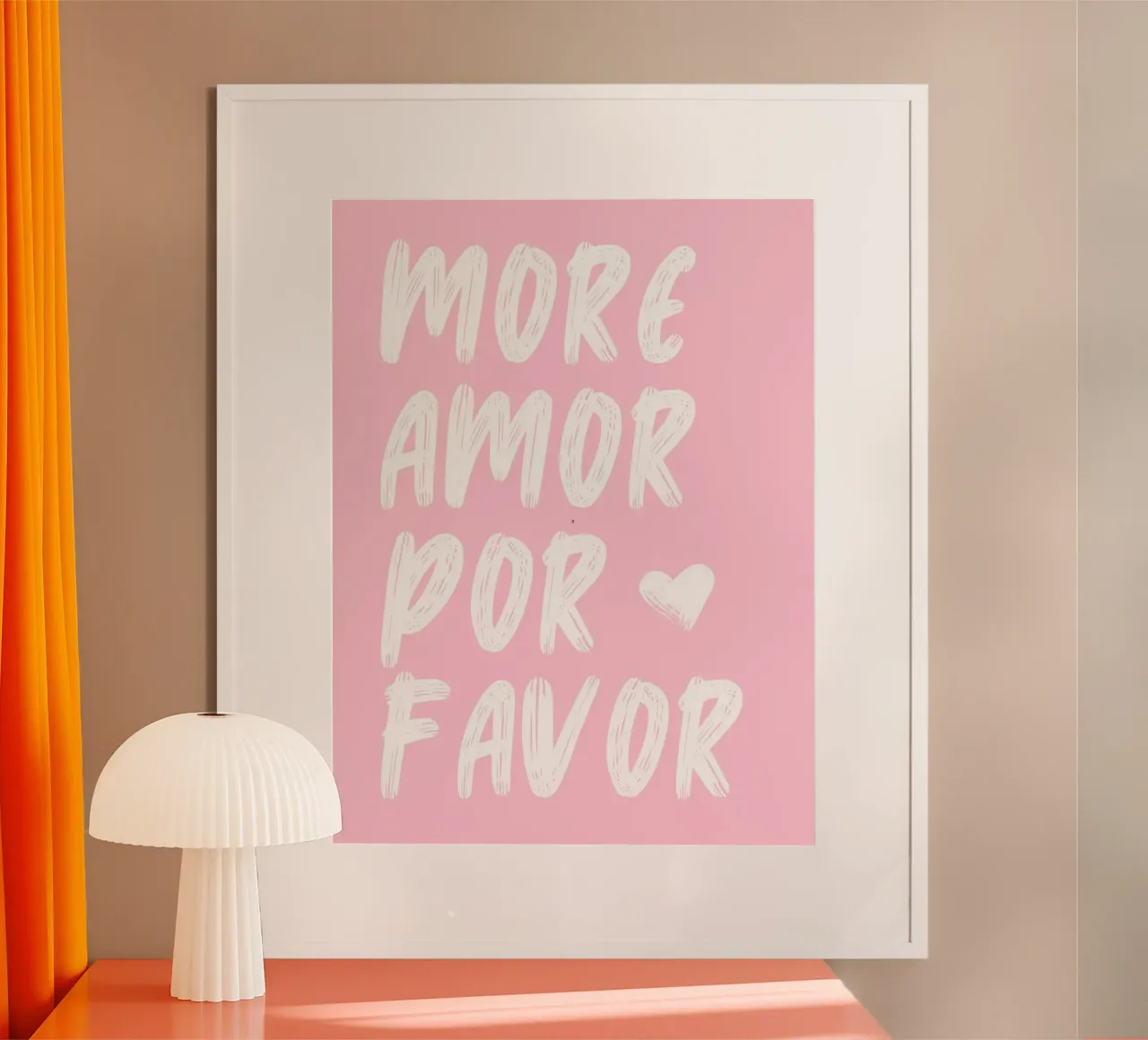 Più amore per favore poster con telaio in alluminio da DolceVita