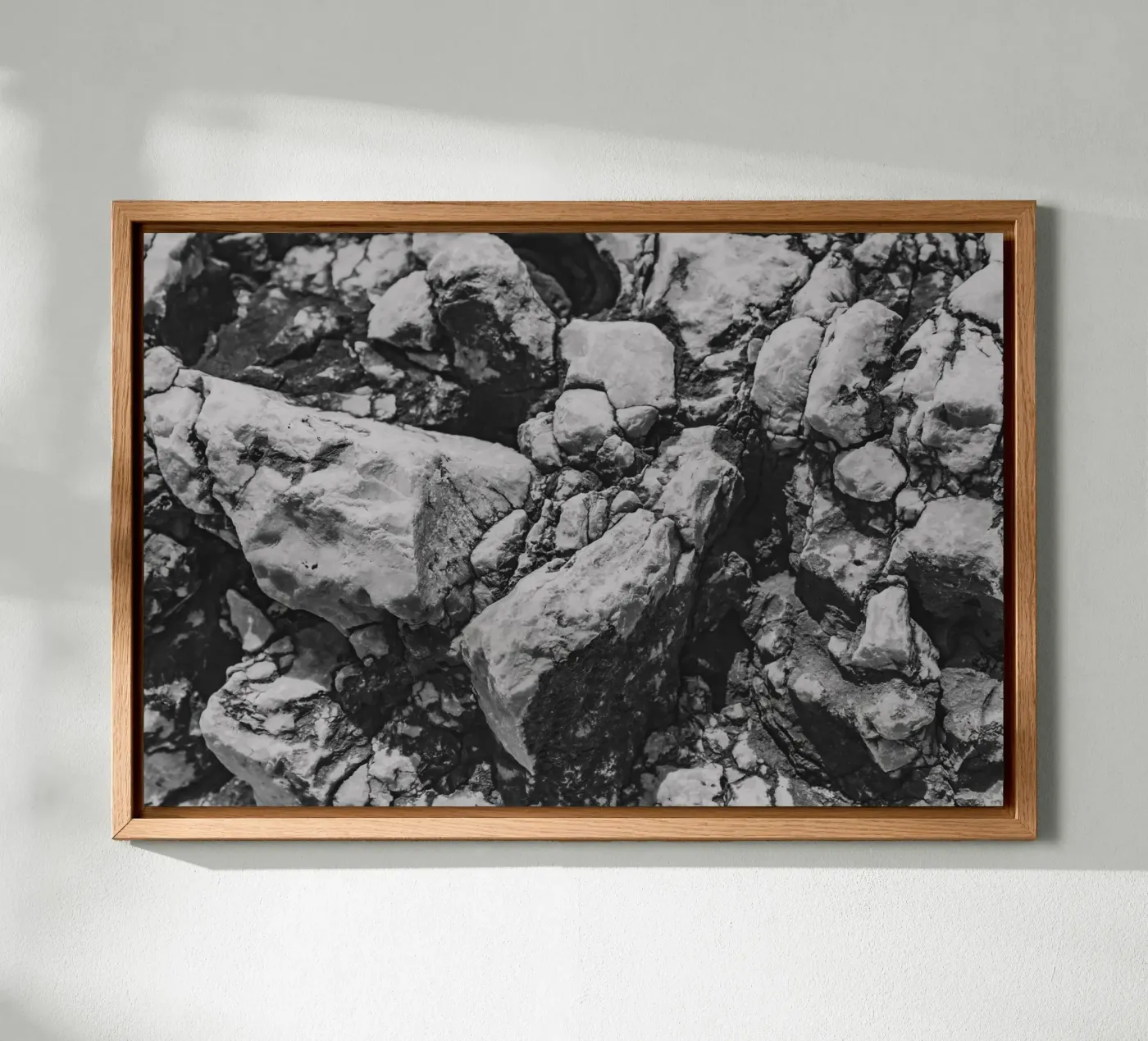 Solid stone structure canvas by Carinaprint