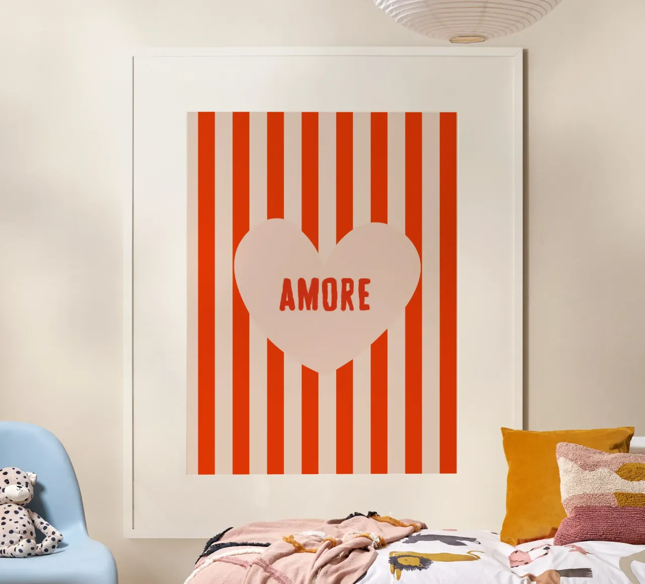 Amore Lettering In Heart On Stripes Red Beige poster con telaio in plastica da Alisa Knöß